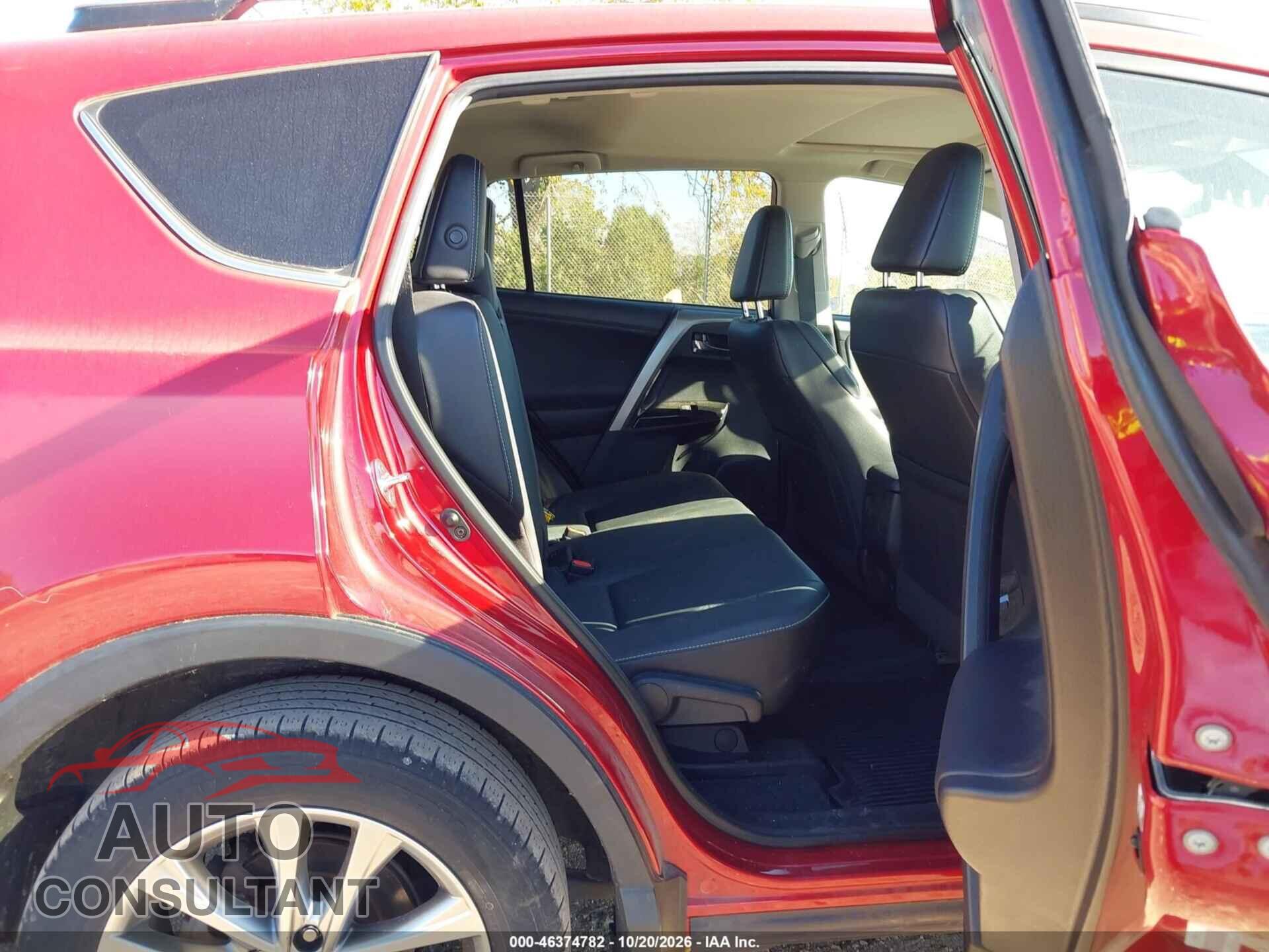 TOYOTA RAV4 2017 - 2T3DFREV5HW594584