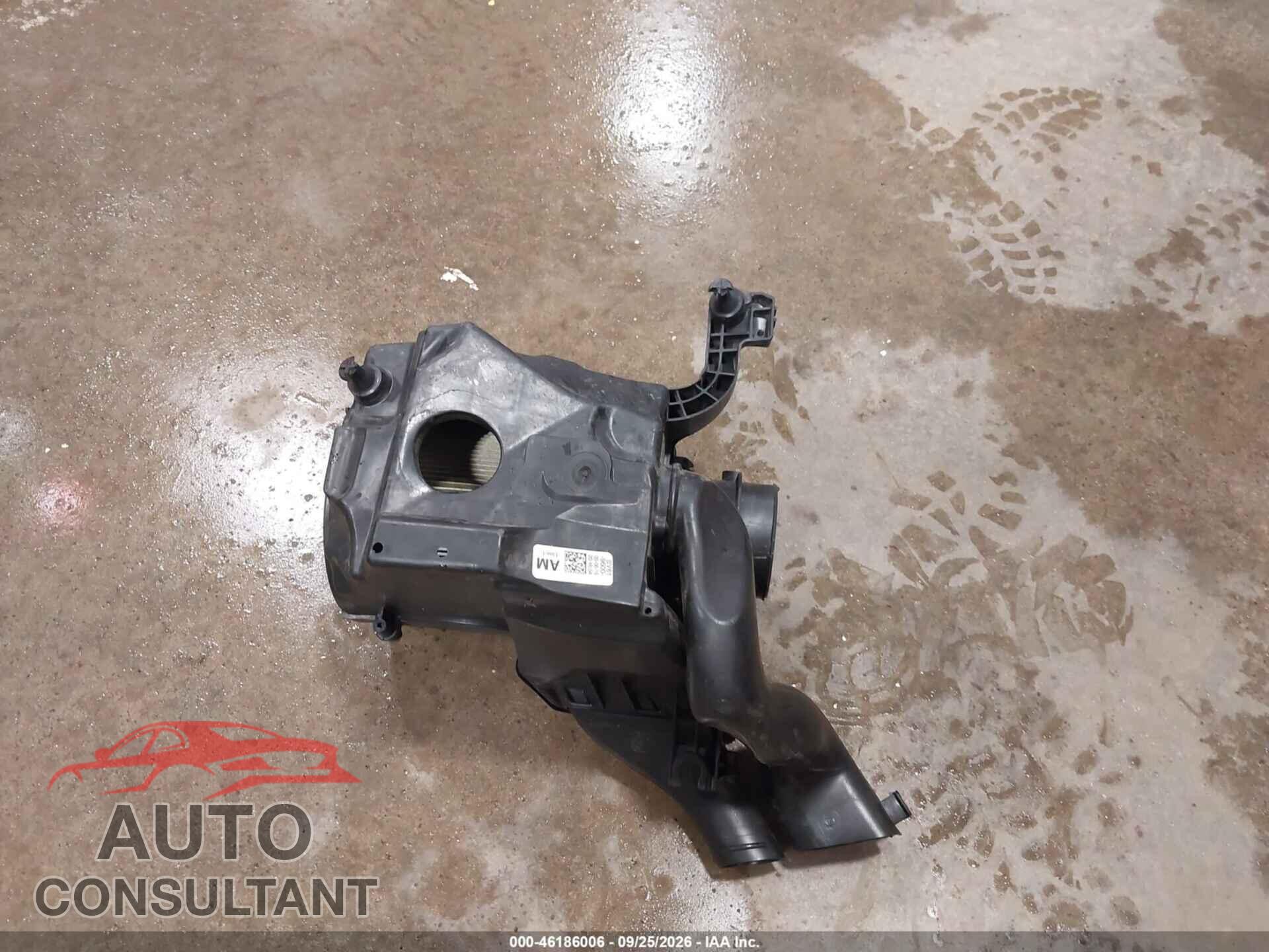FORD FOCUS 2016 - 1FADP3F20GL386893