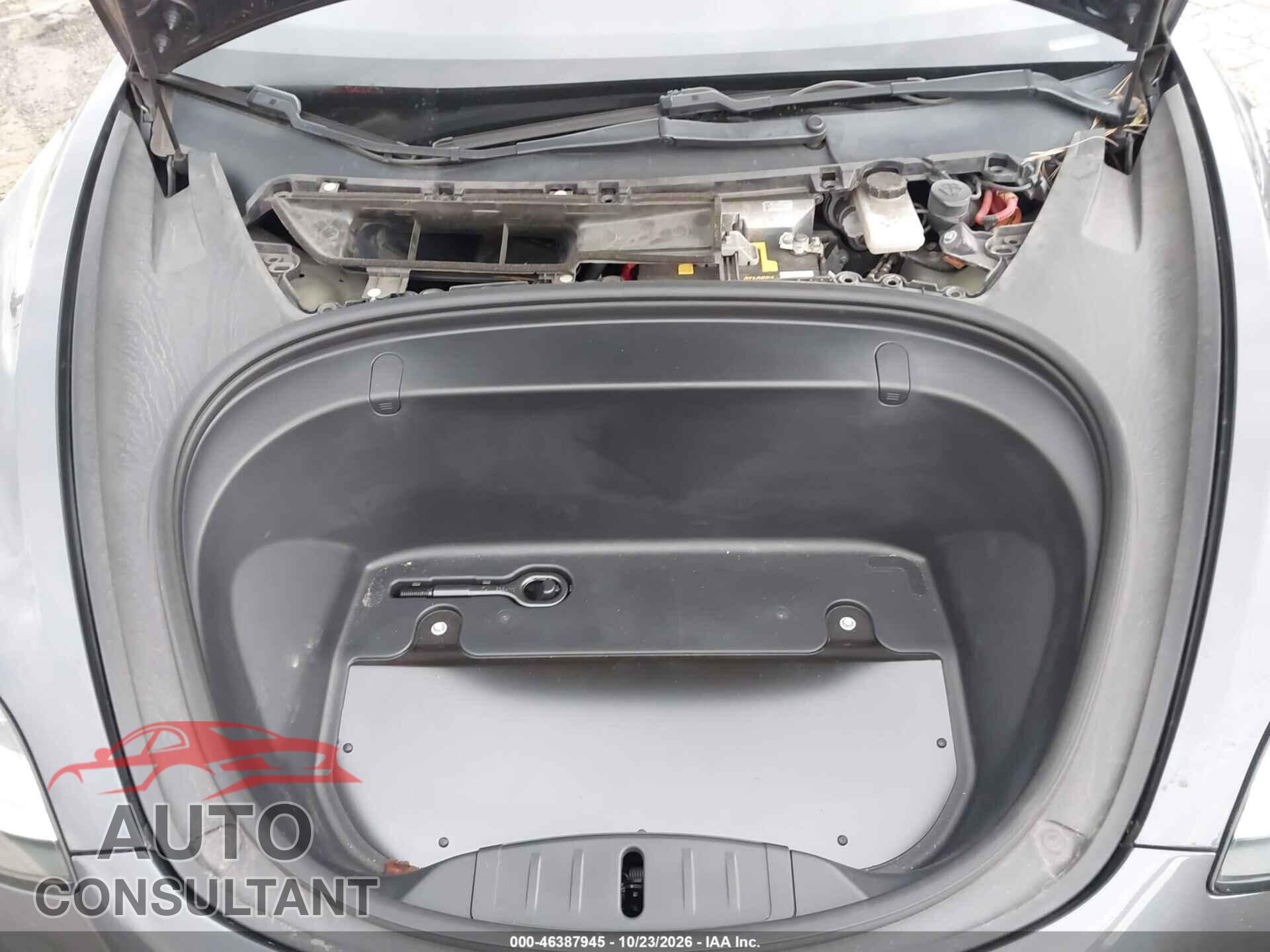 TESLA MODEL 3 2018 - 5YJ3E1EA2JF163189