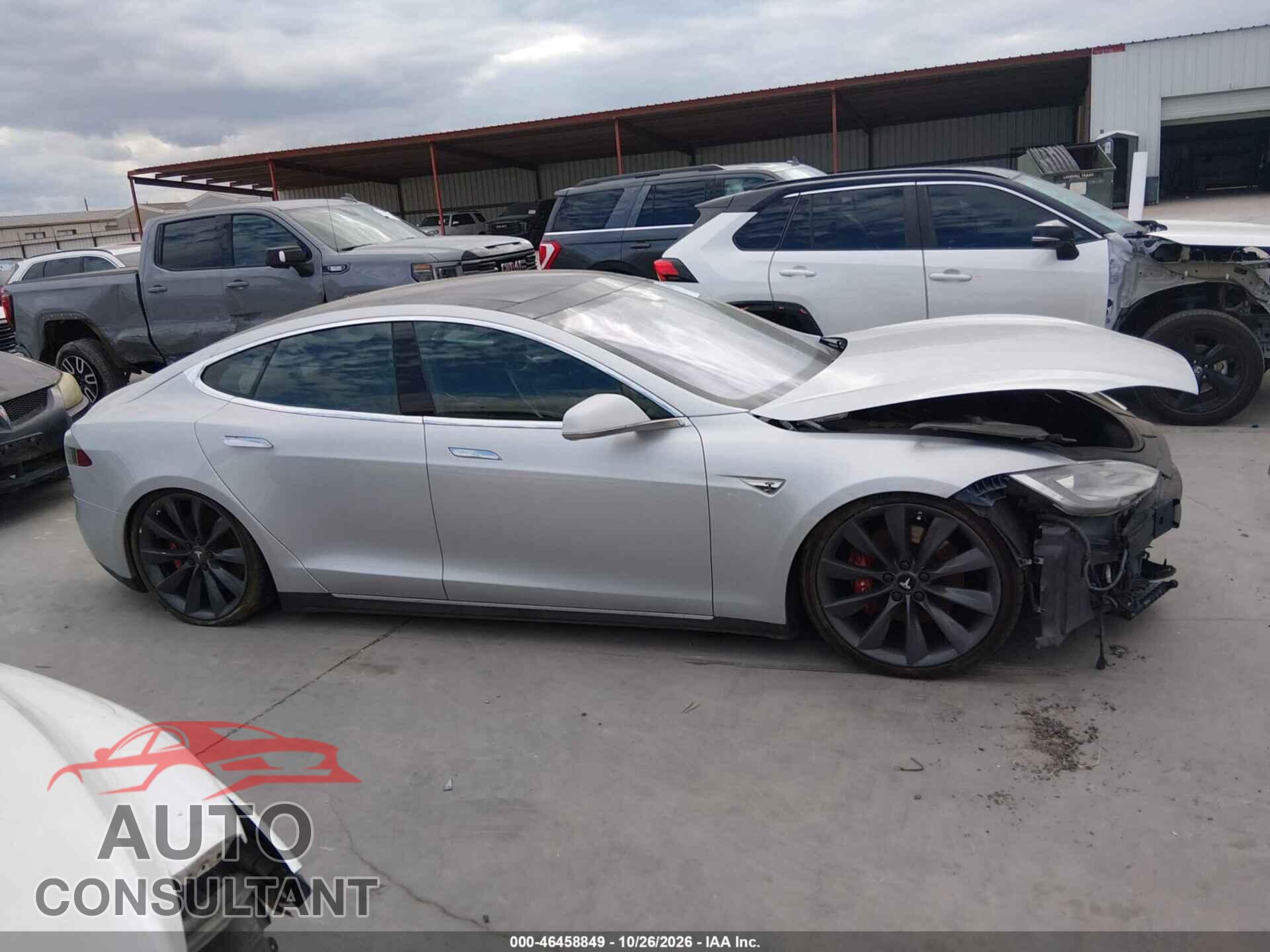 TESLA MODEL S 2015 - 5YJSA1E26FF119753