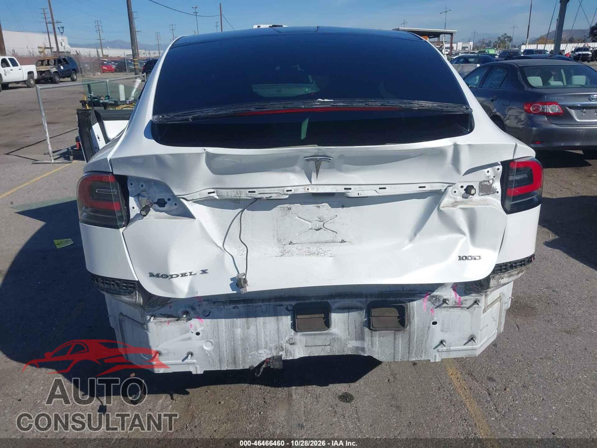 TESLA MODEL X 2018 - 5YJXCBE26JF102255