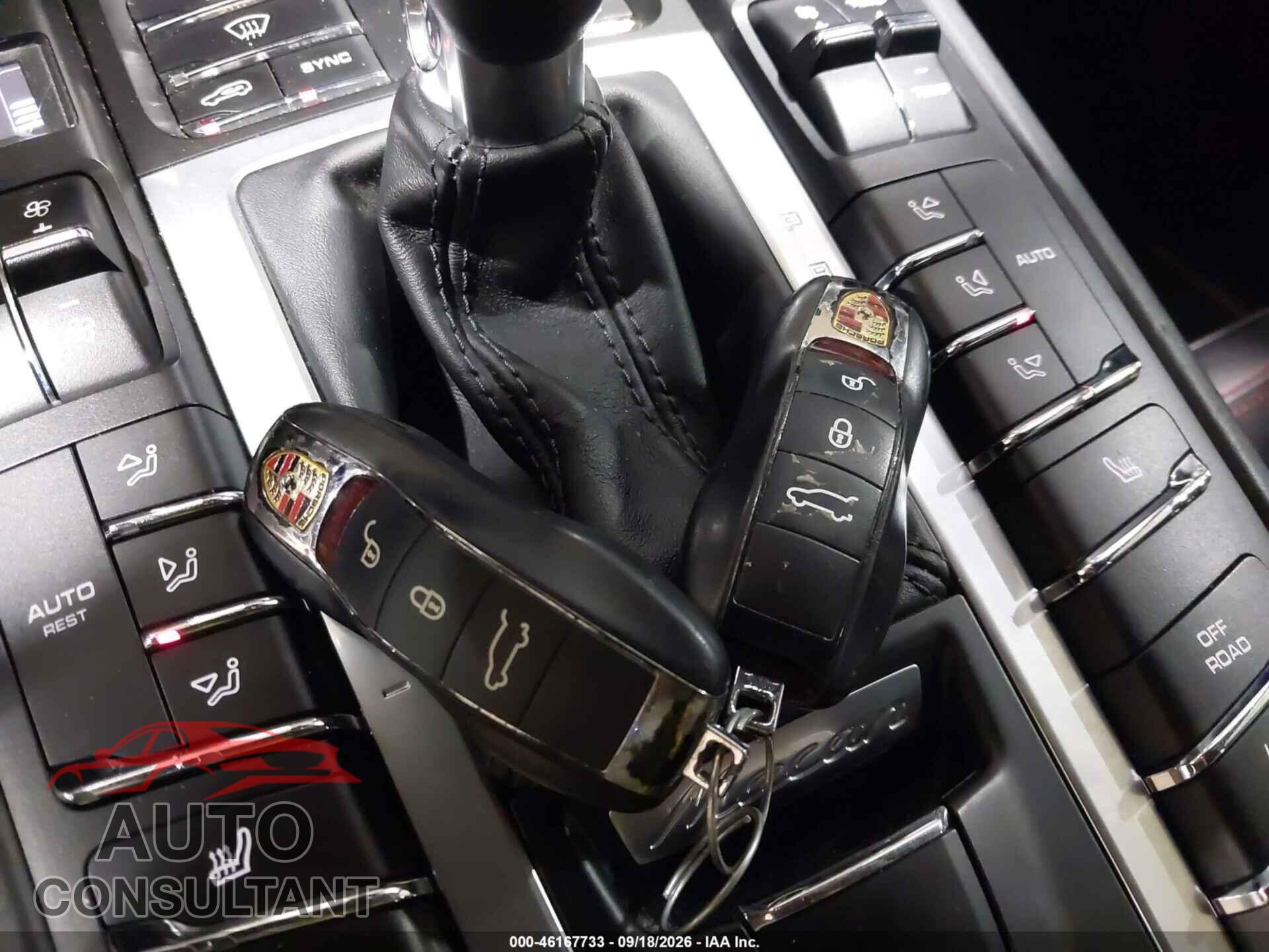 PORSCHE MACAN 2017 - WP1AG2A51HLB50455