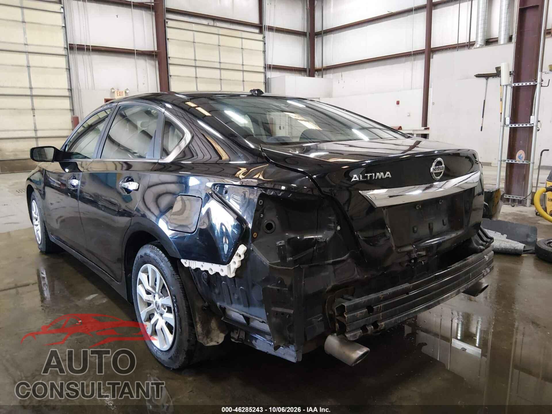 NISSAN ALTIMA 2015 - 1N4AL3AP1FN890101