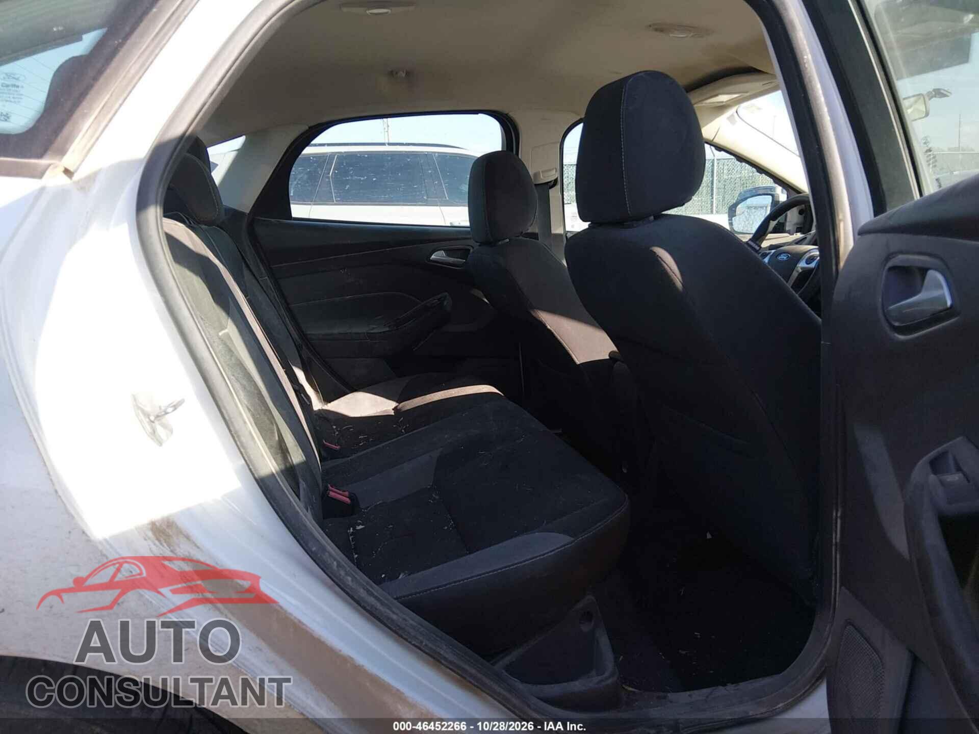 FORD FOCUS 2014 - 1FADP3F20EL201626
