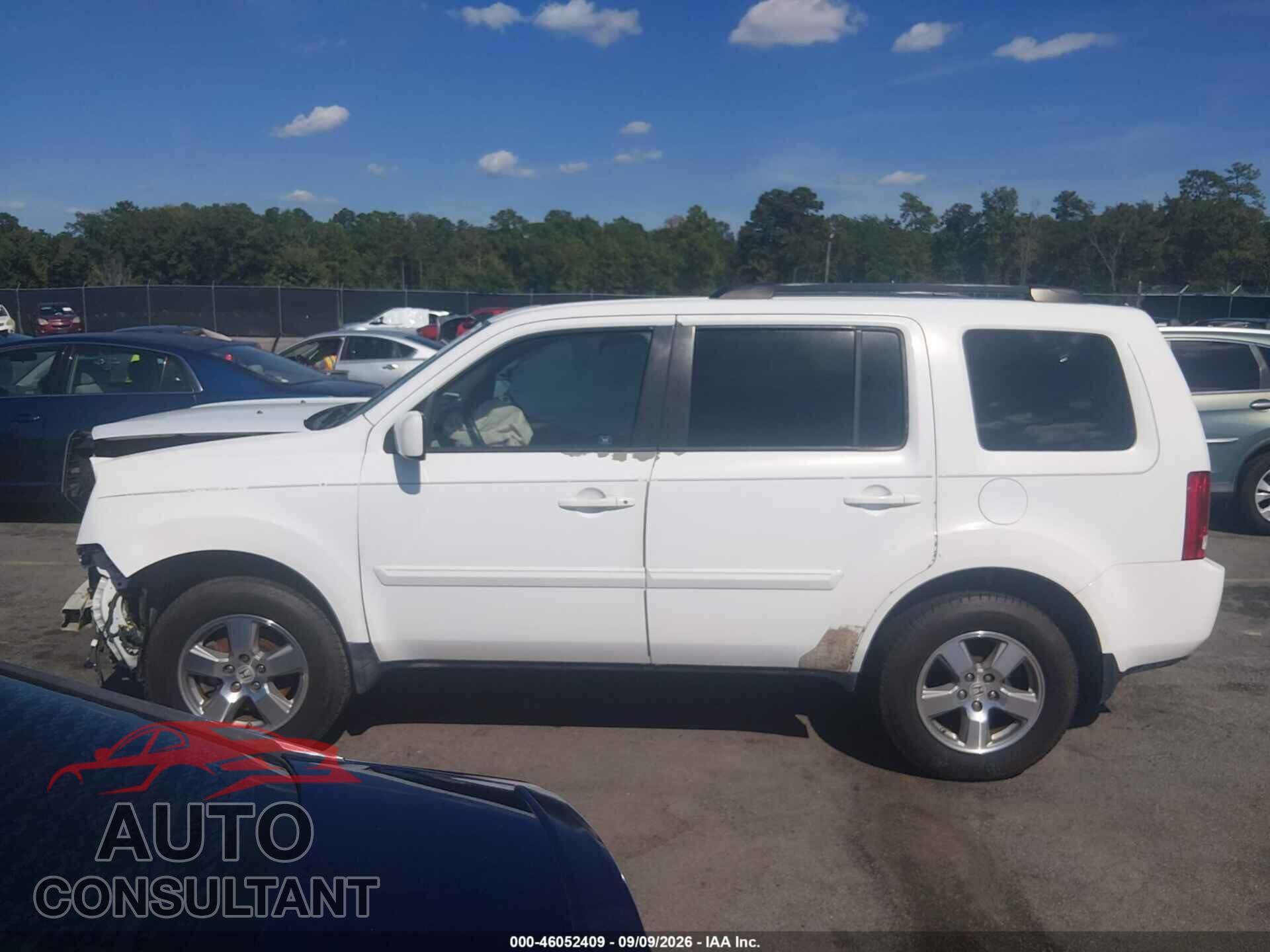 HONDA PILOT 2011 - 5FNYF3H57BB009673