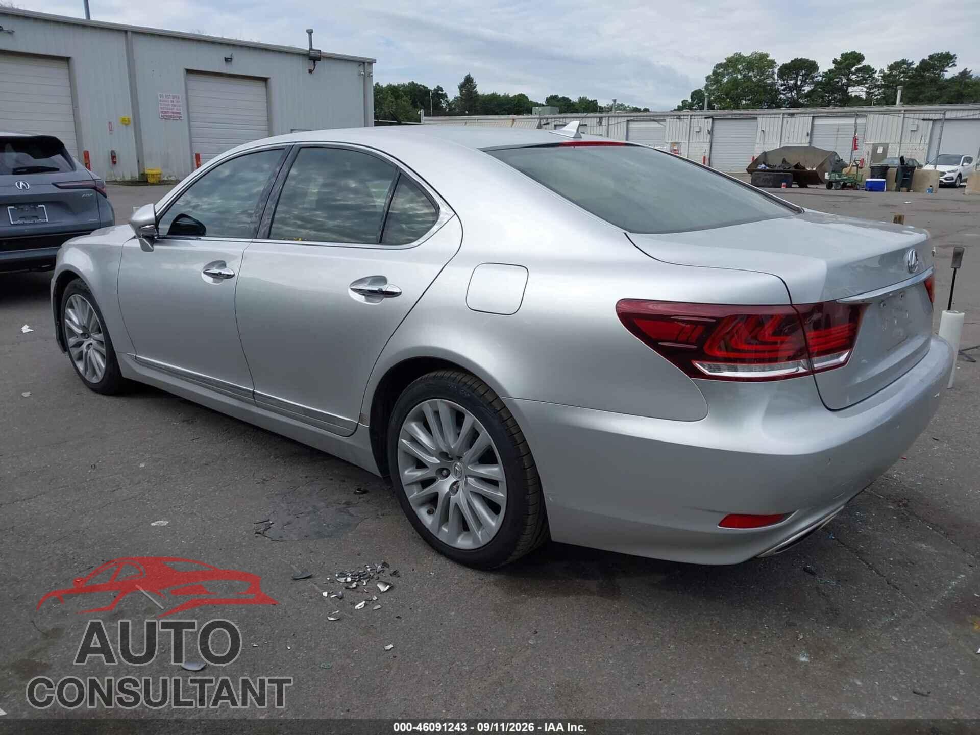 LEXUS LS 460 2013 - JTHCL5EF8D5017358