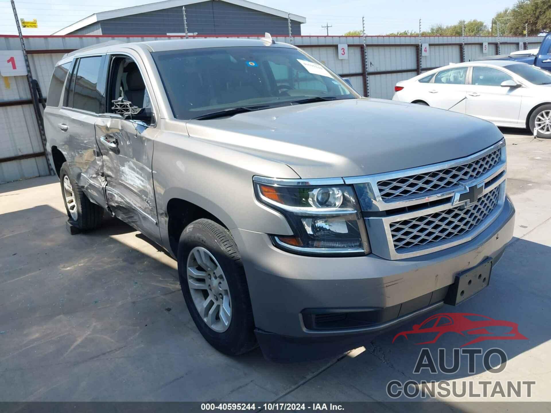 CHEVROLET TAHOE 2018 - 1GNSCBKC2JR225205