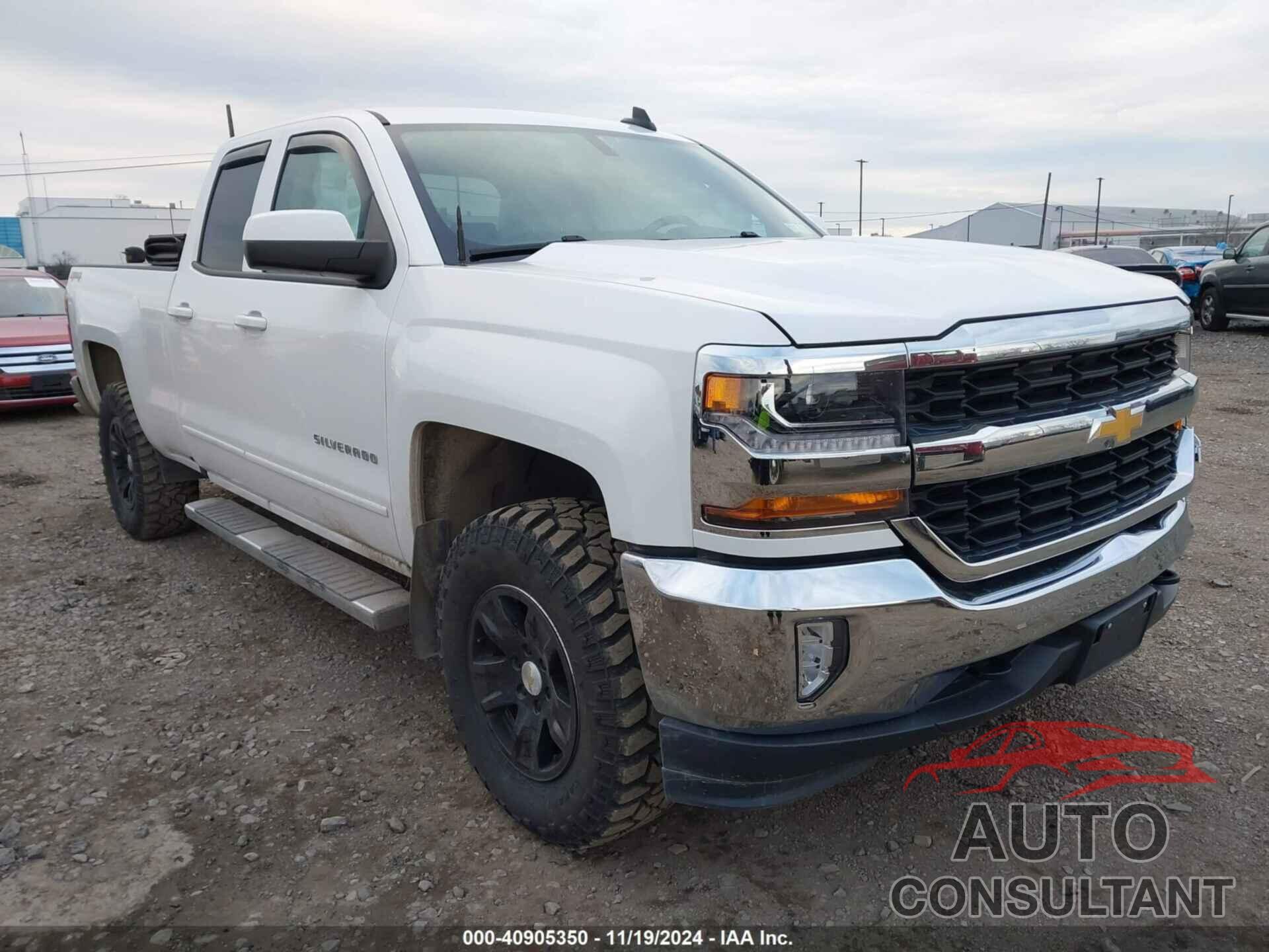 CHEVROLET SILVERADO 1500 2018 - 1GCVKREC6JZ230937