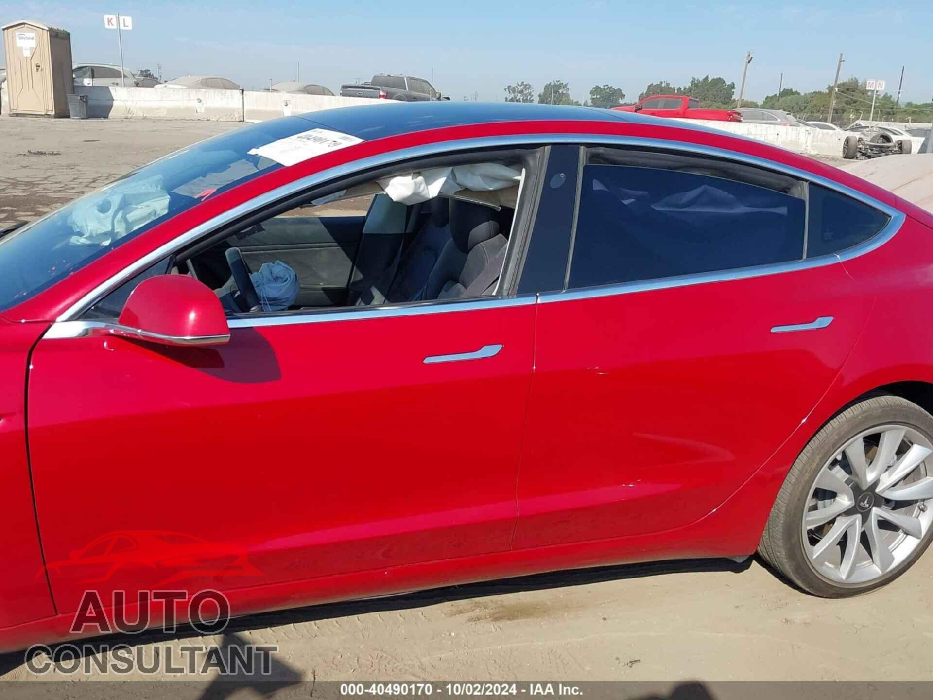 TESLA MODEL 3 2019 - 5YJ3E1EA7KF402091
