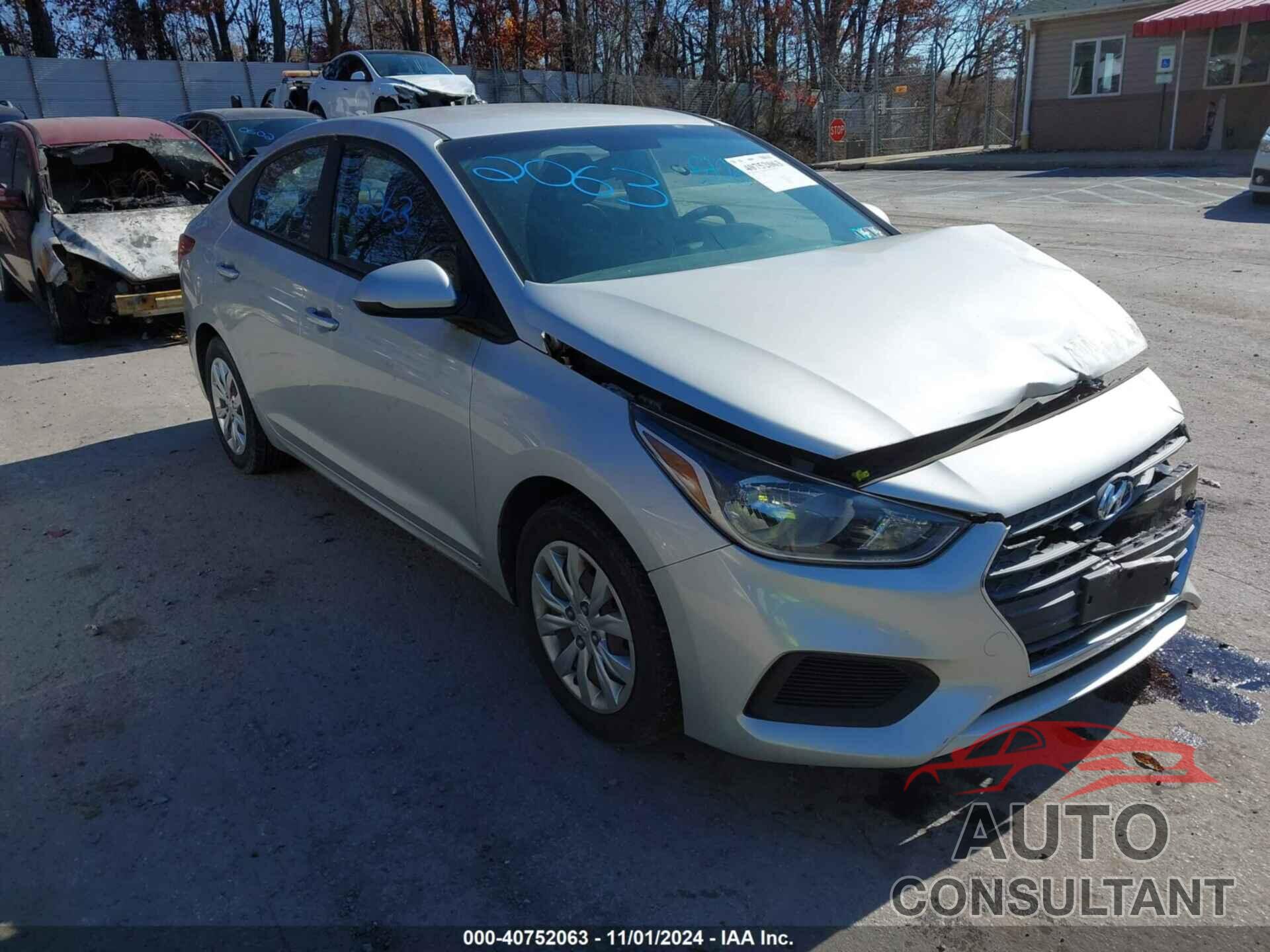 HYUNDAI ACCENT 2018 - 3KPC24A32JE005927