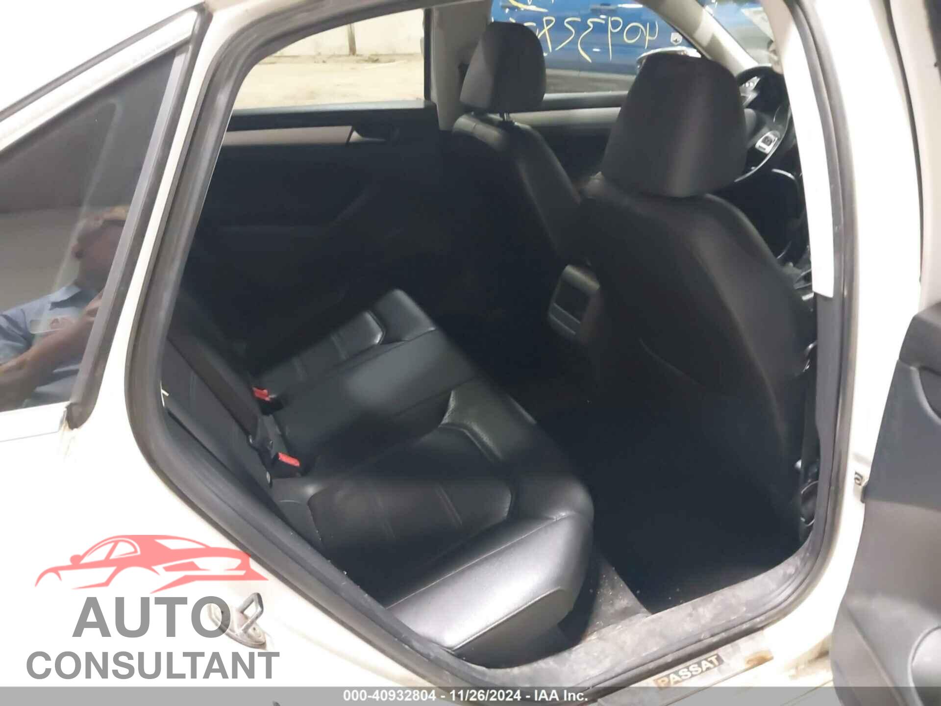 VOLKSWAGEN PASSAT 2012 - 1VWBP7A31CC093603