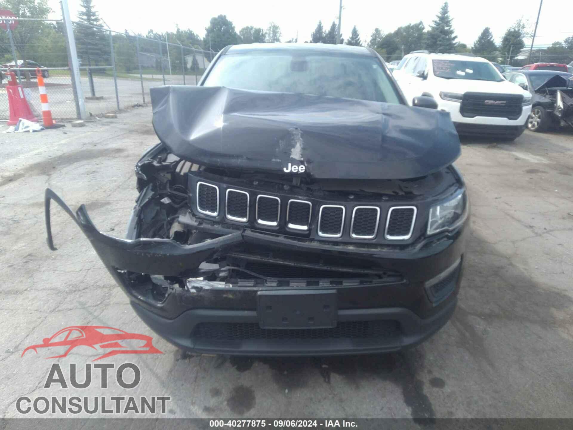 JEEP COMPASS 2018 - 3C4NJDAB7JT351499