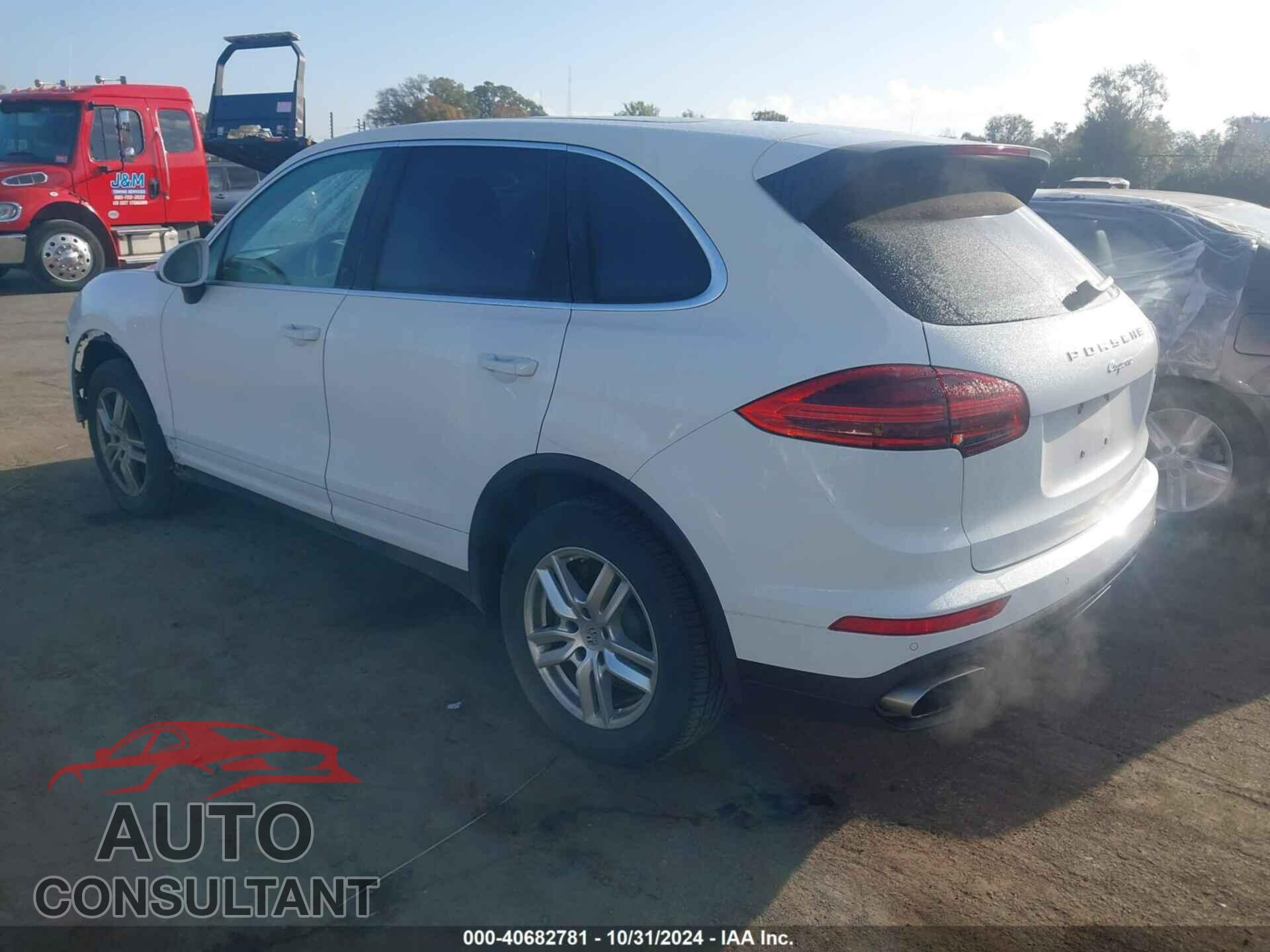PORSCHE CAYENNE 2016 - WP1AA2A24GLA10048