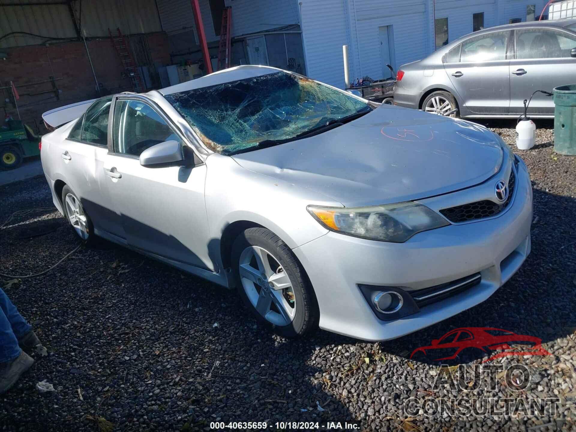 TOYOTA CAMRY 2014 - 4T1BF1FK5EU389347