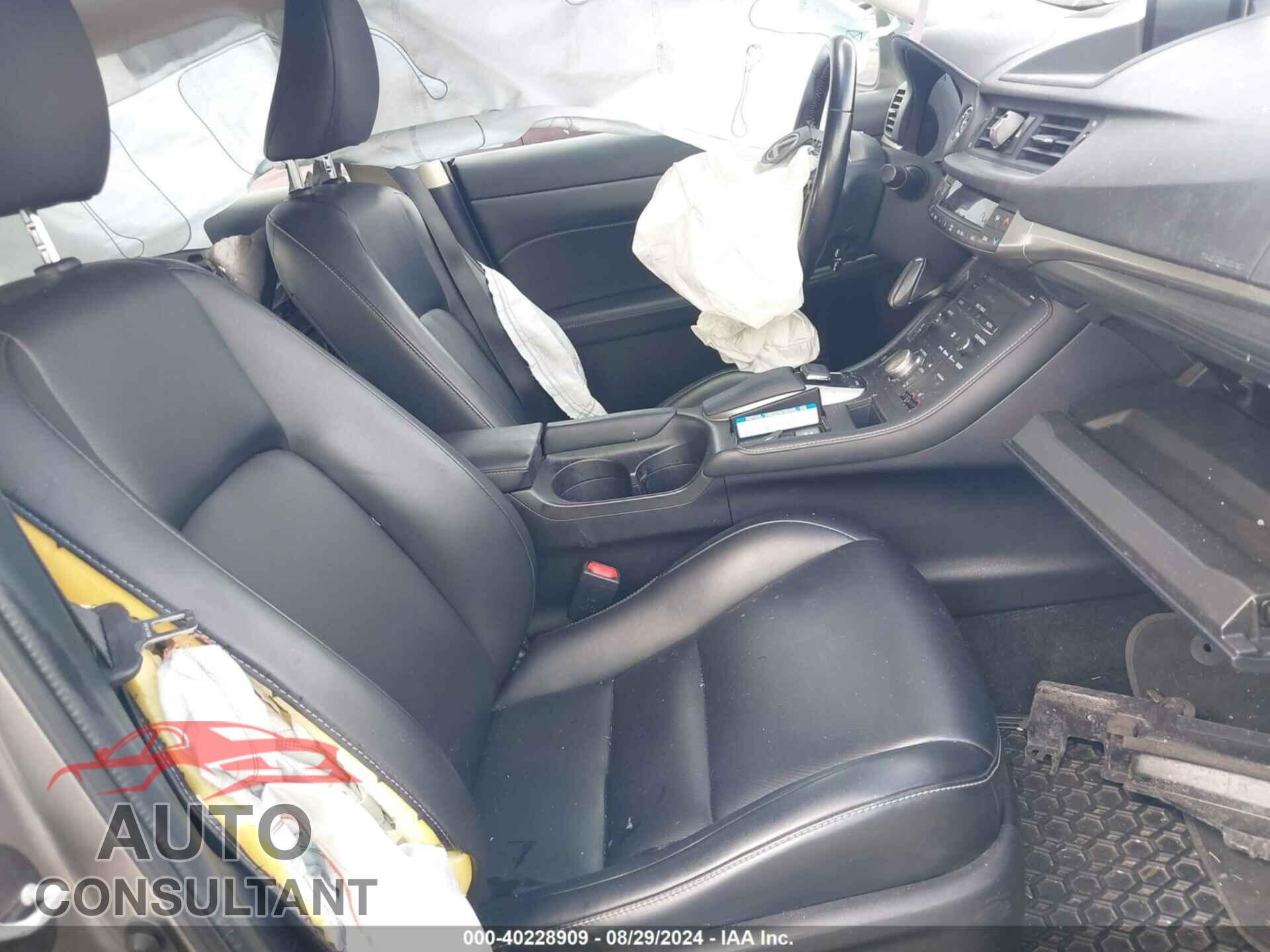 LEXUS CT 200H 2017 - JTHKD5BH7H2298705