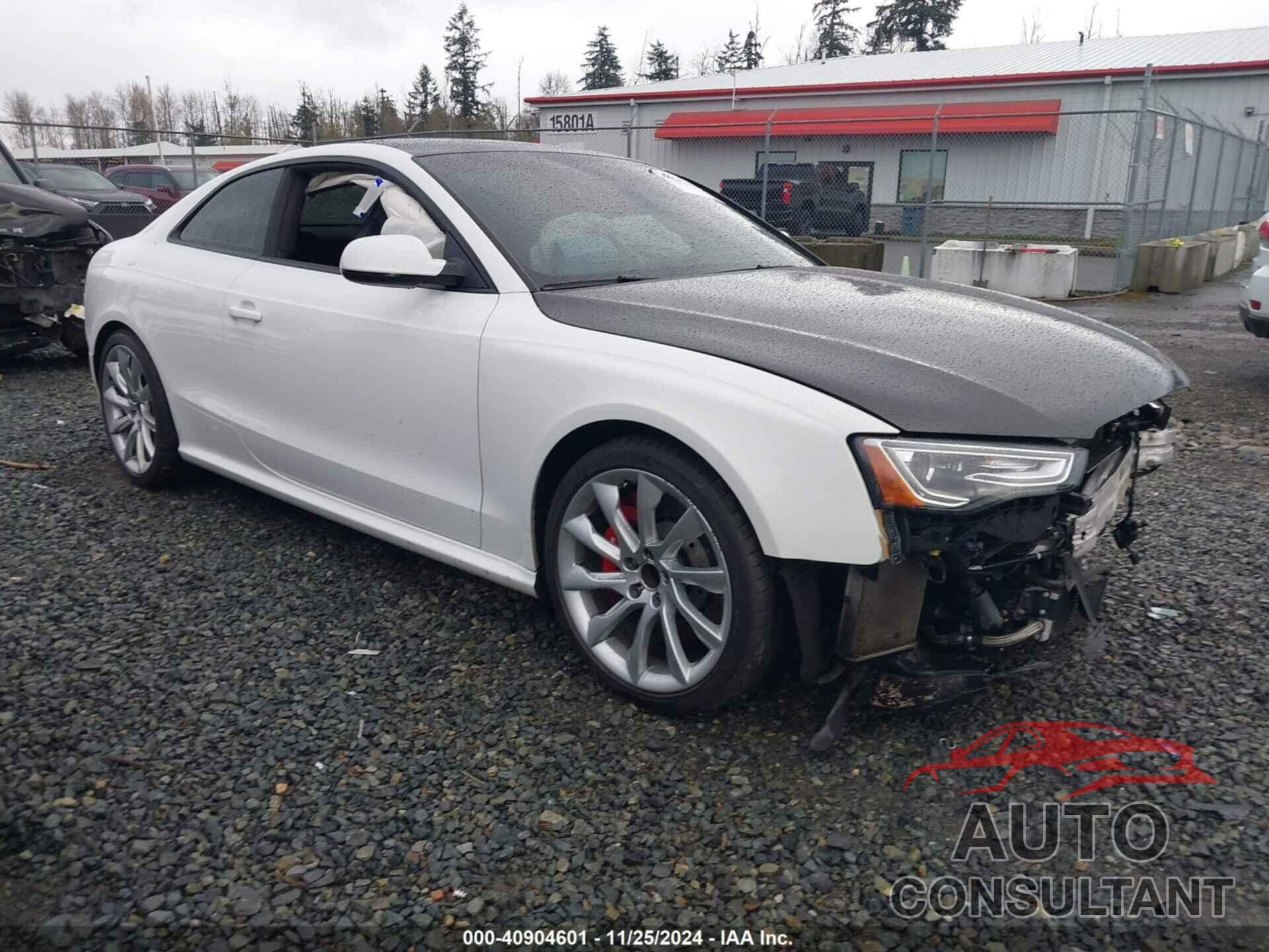 AUDI RS5 2013 - WUAC6BFR2DA903086