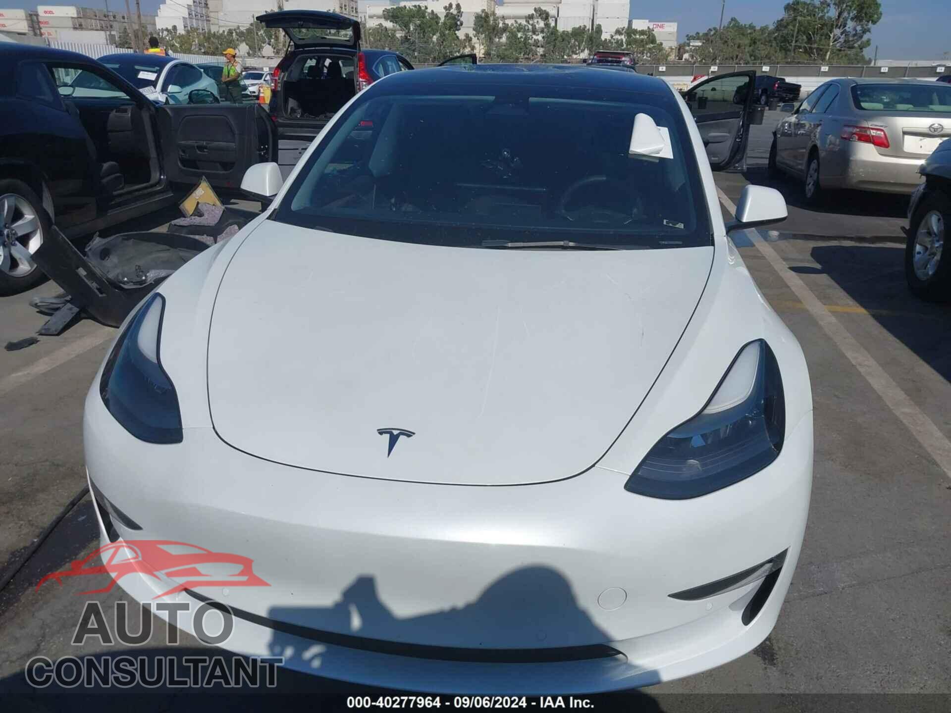 TESLA MODEL 3 2022 - 5YJ3E1EA1NF376544