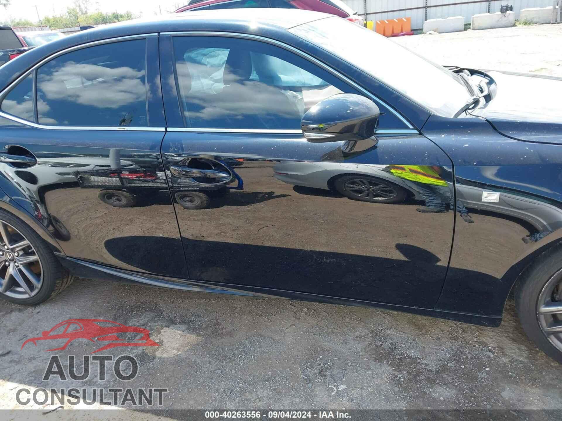 LEXUS IS 350 2014 - JTHBE1D28E5000249