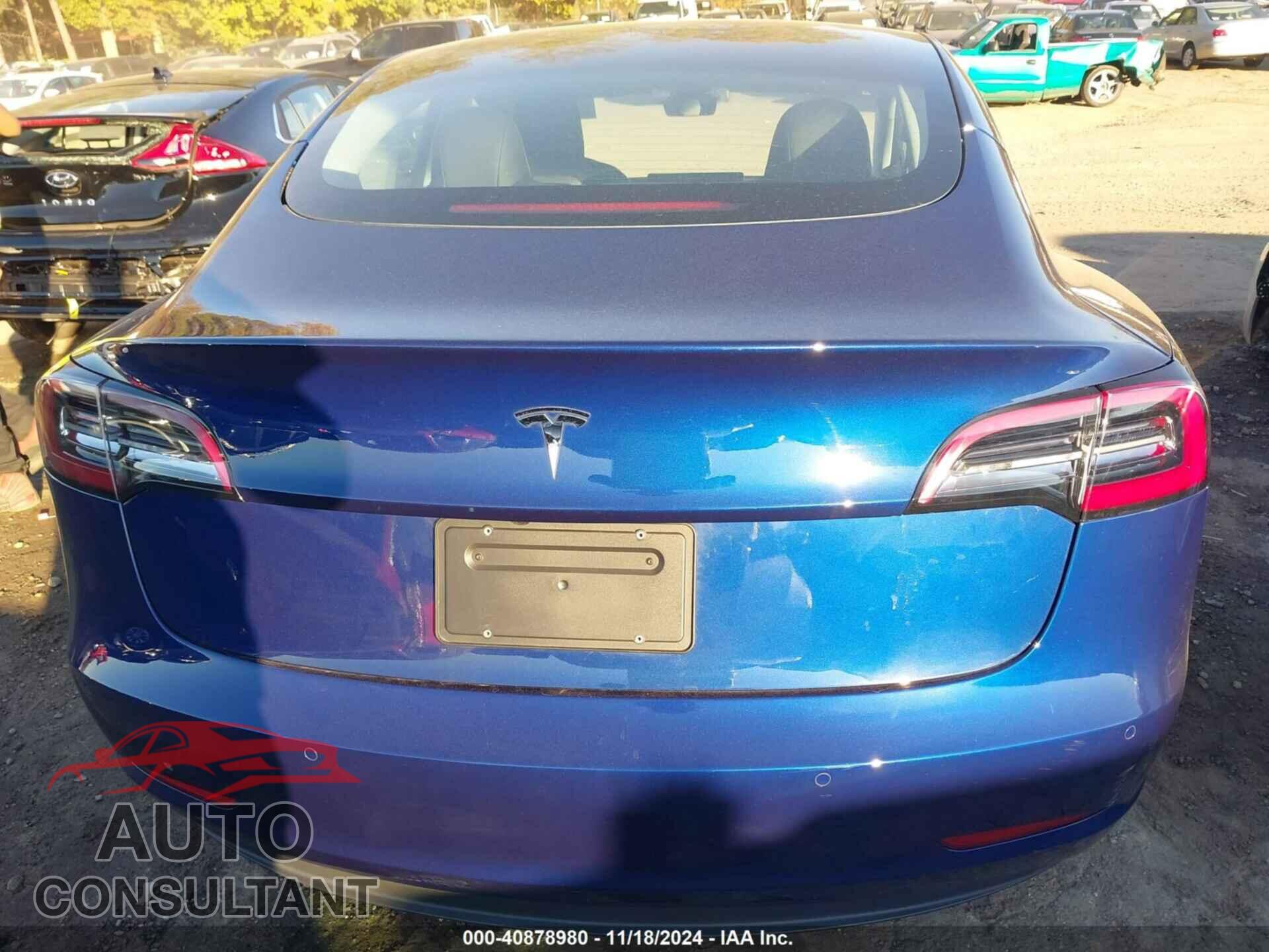 TESLA MODEL 3 2021 - 5YJ3E1EA6MF992111
