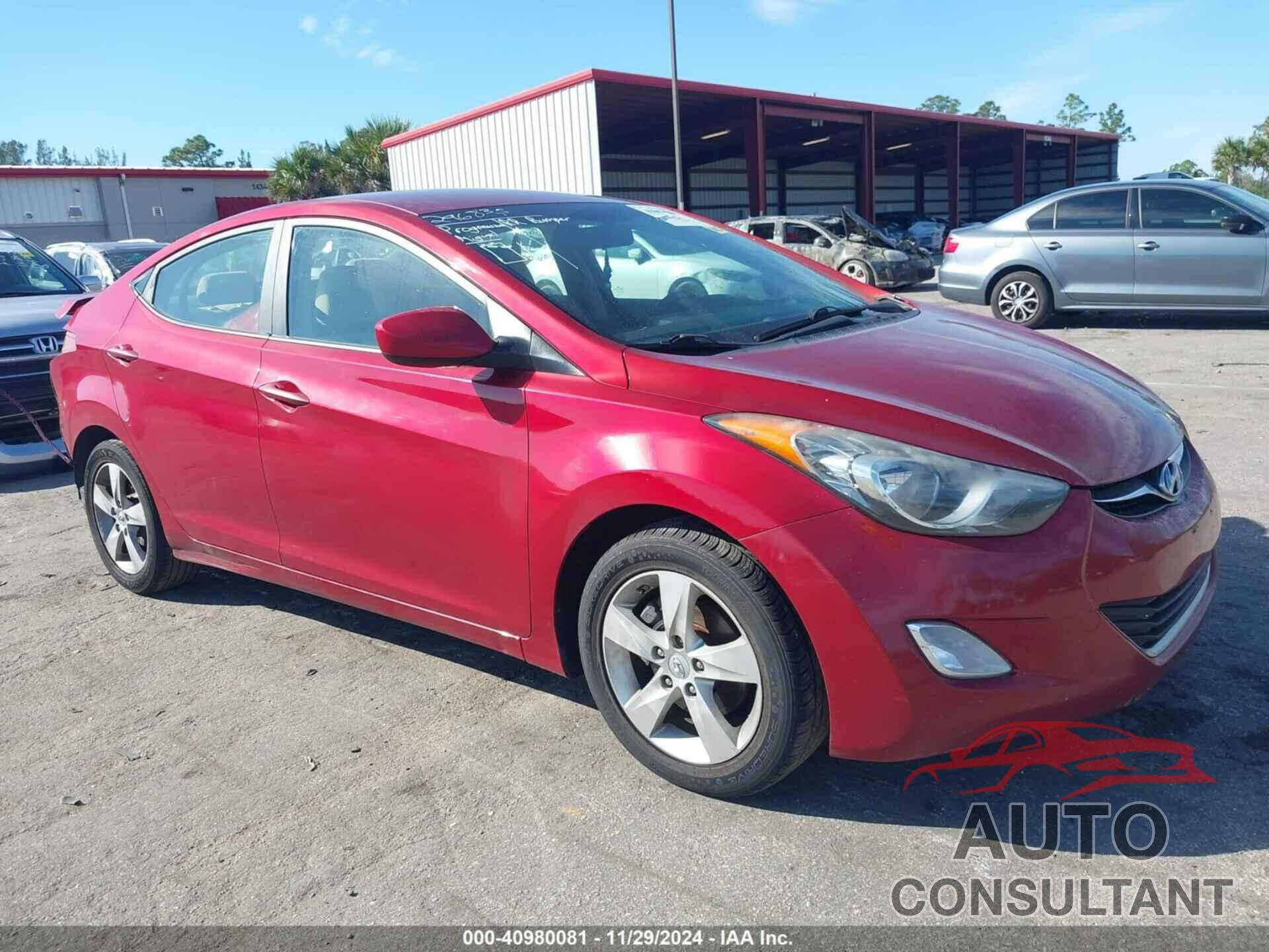 HYUNDAI ELANTRA 2012 - KMHDH4AE5CU308737