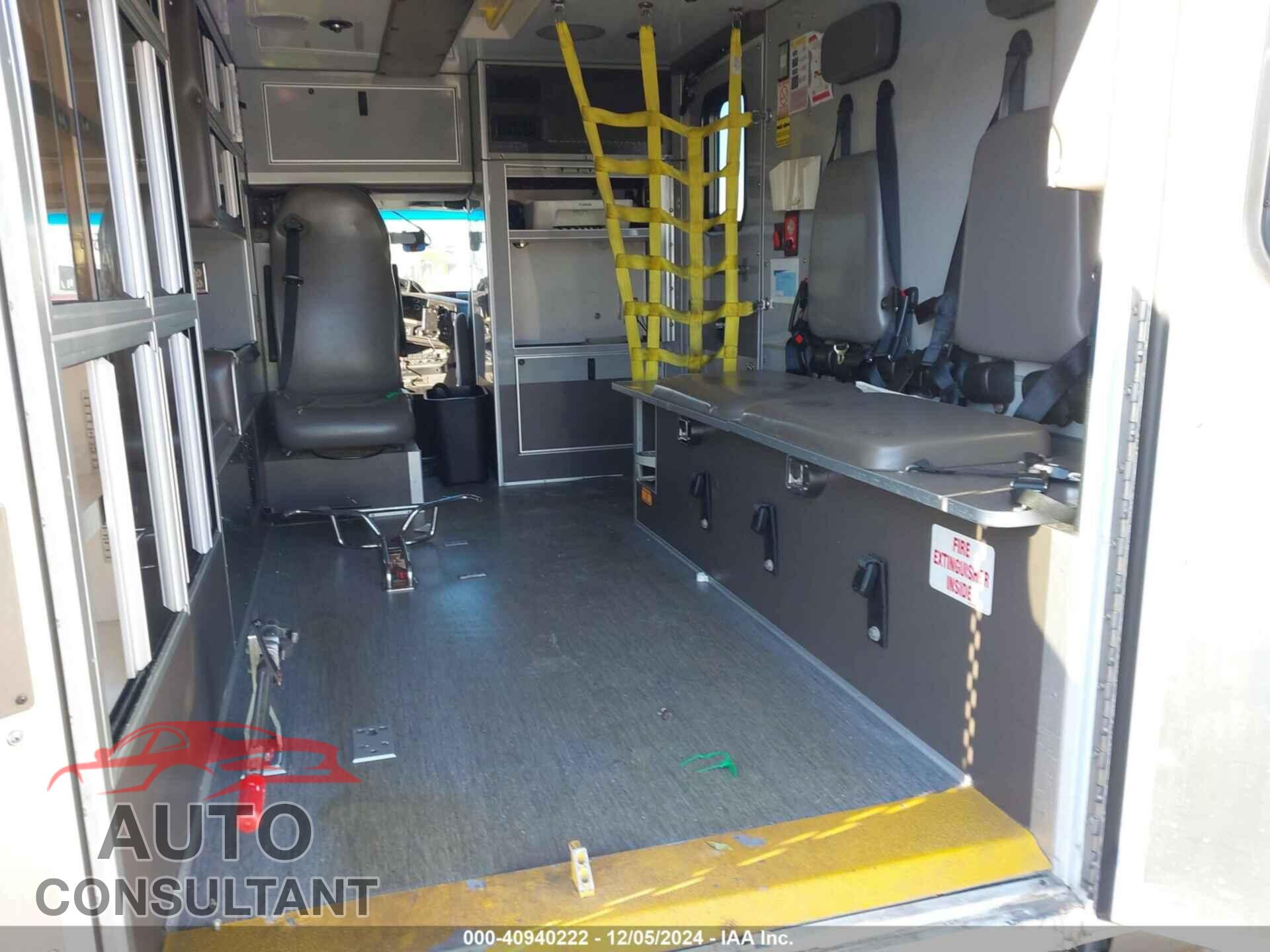 FORD E-350 CUTAWAY 2012 - 1FDWE3FS5CDA42839