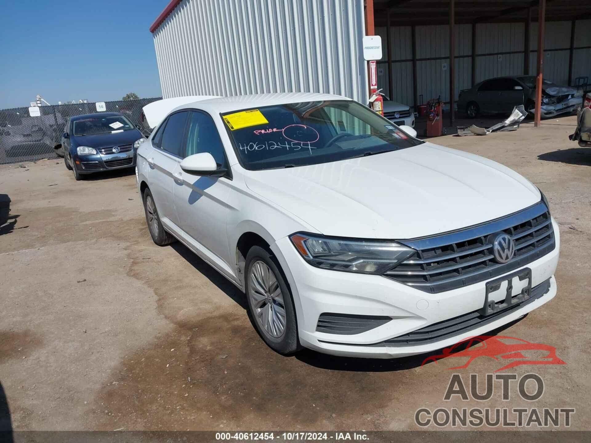 VOLKSWAGEN JETTA 2019 - 3VWC57BU9KM242502