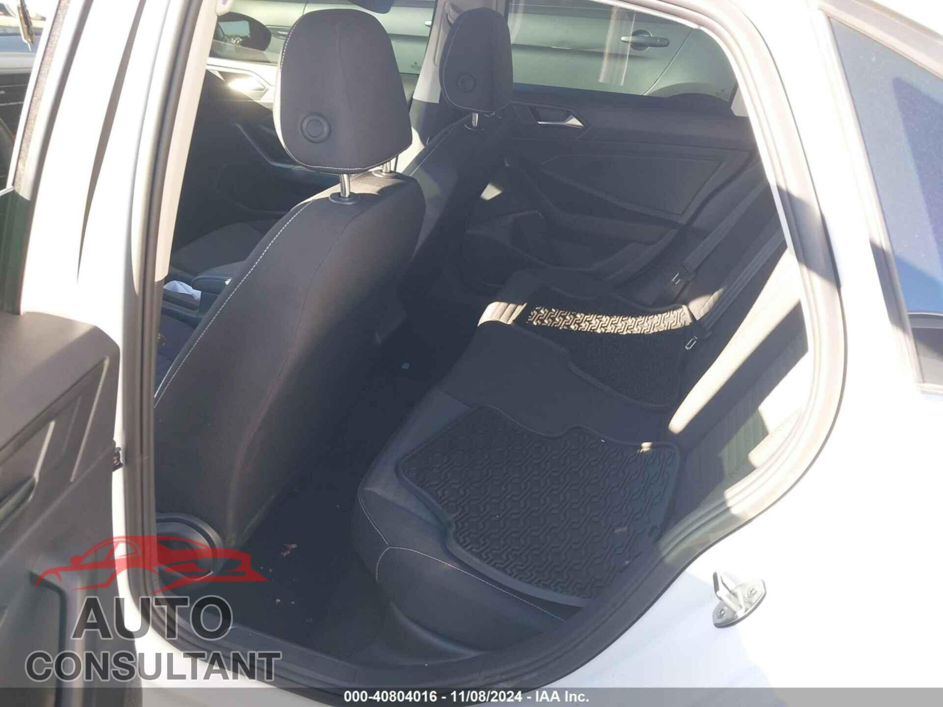 VOLKSWAGEN JETTA 2024 - 3VW5M7BU6RM099465