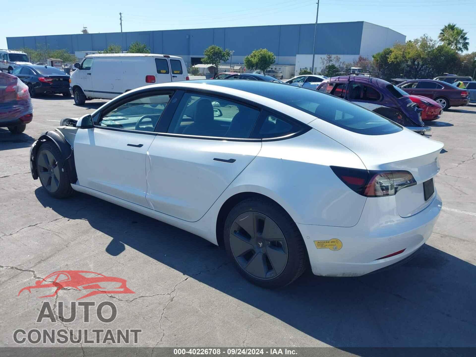 TESLA MODEL 3 2022 - 5YJ3E1EB8NF322957