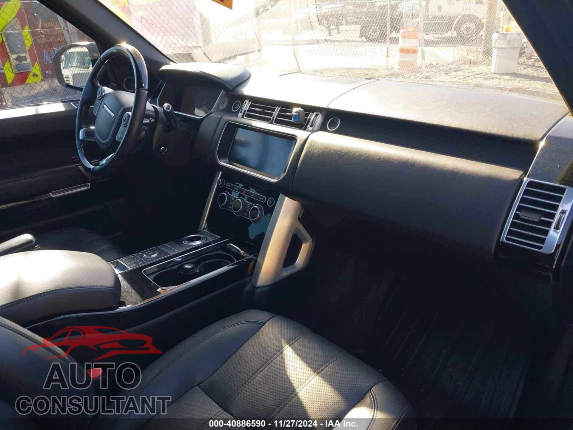 LAND ROVER RANGE ROVER 2017 - SALGS2FE9HA328233