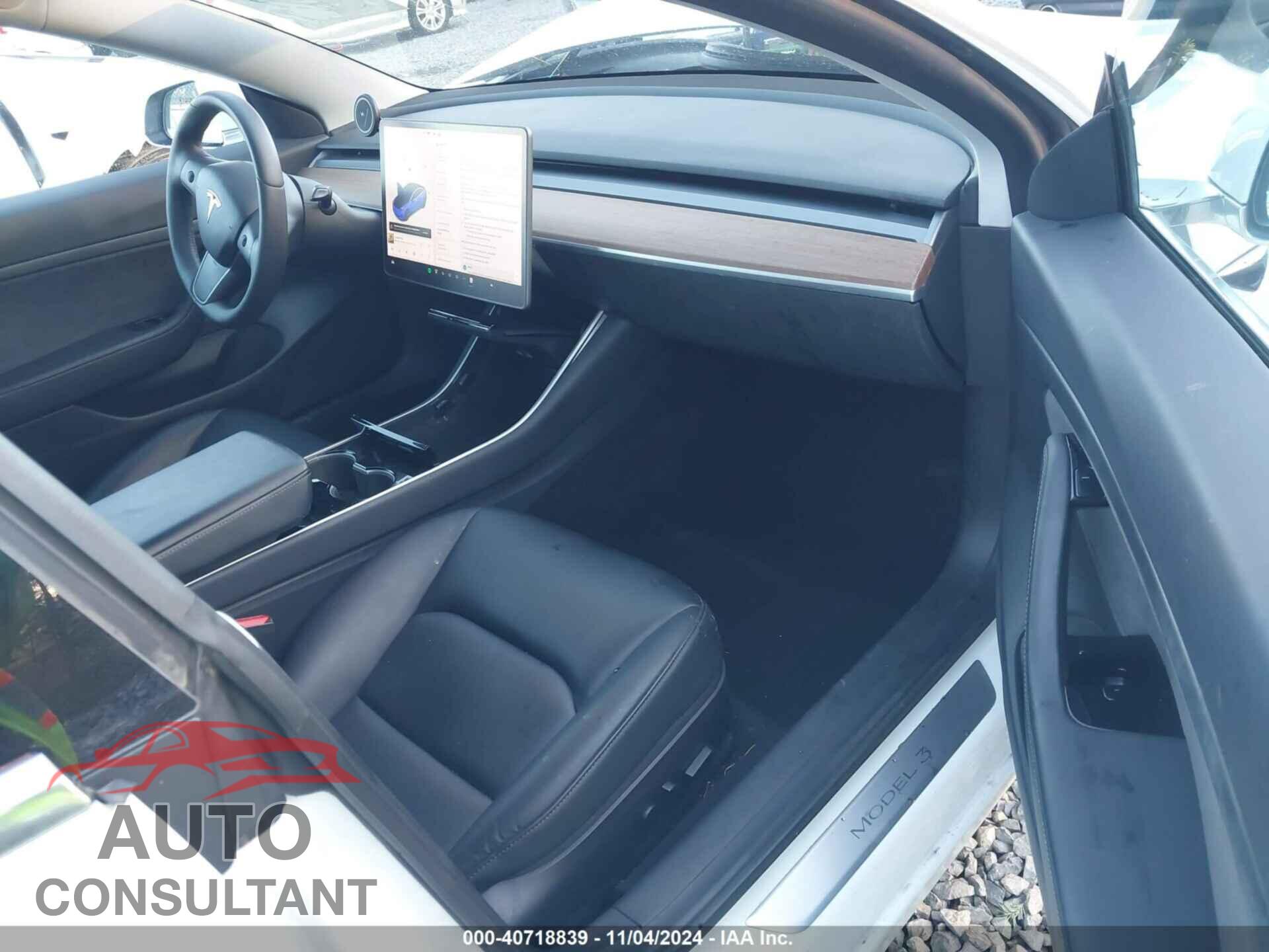 TESLA MODEL 3 2020 - 5YJ3E1EA5LF613338