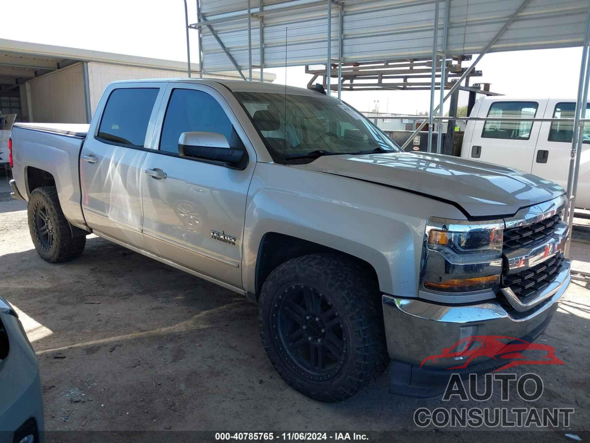 CHEVROLET SILVERADO 1500 2018 - 3GCPCREC0JG115238