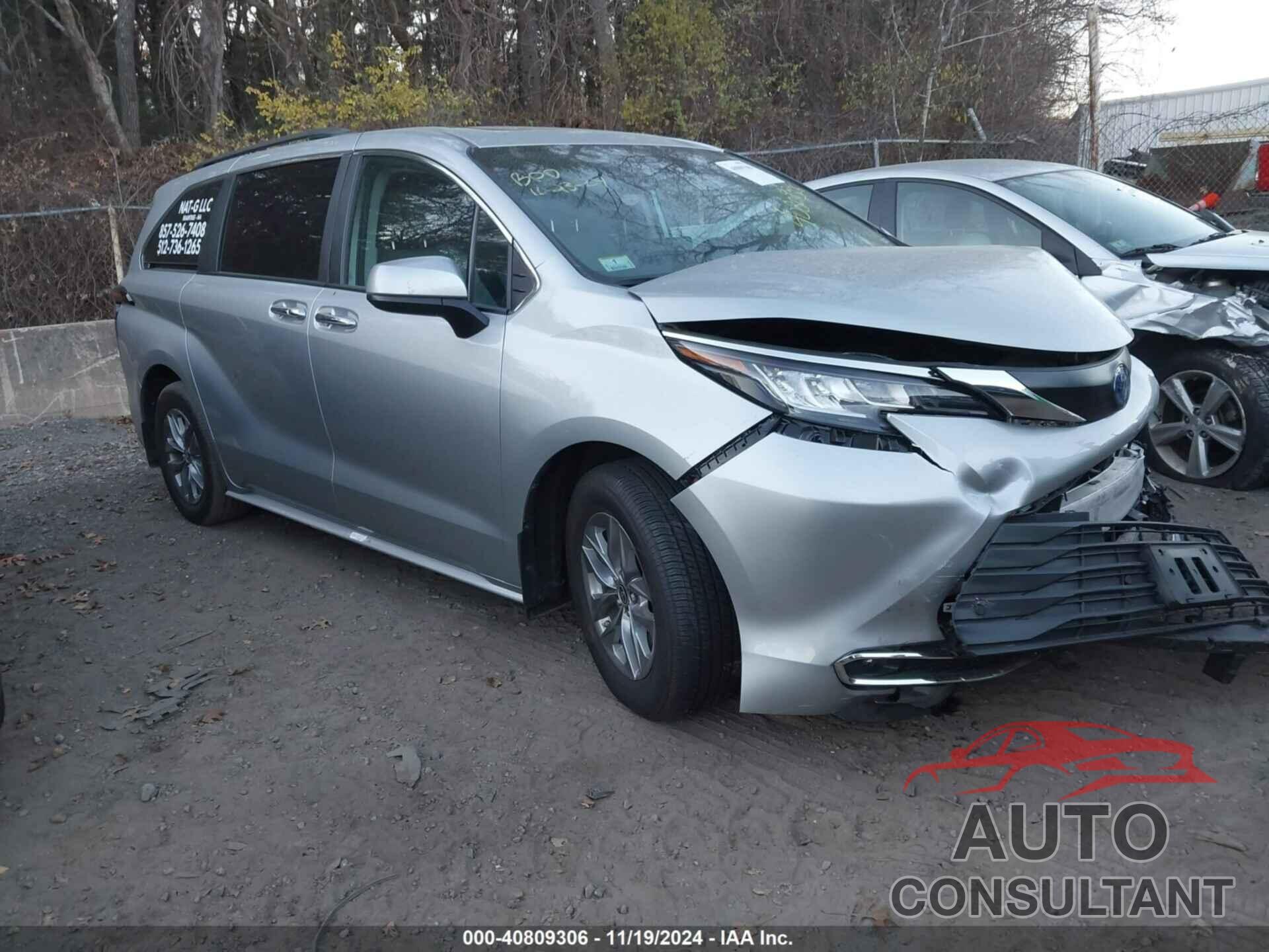 TOYOTA SIENNA 2023 - 5TDJSKFC9PS075072