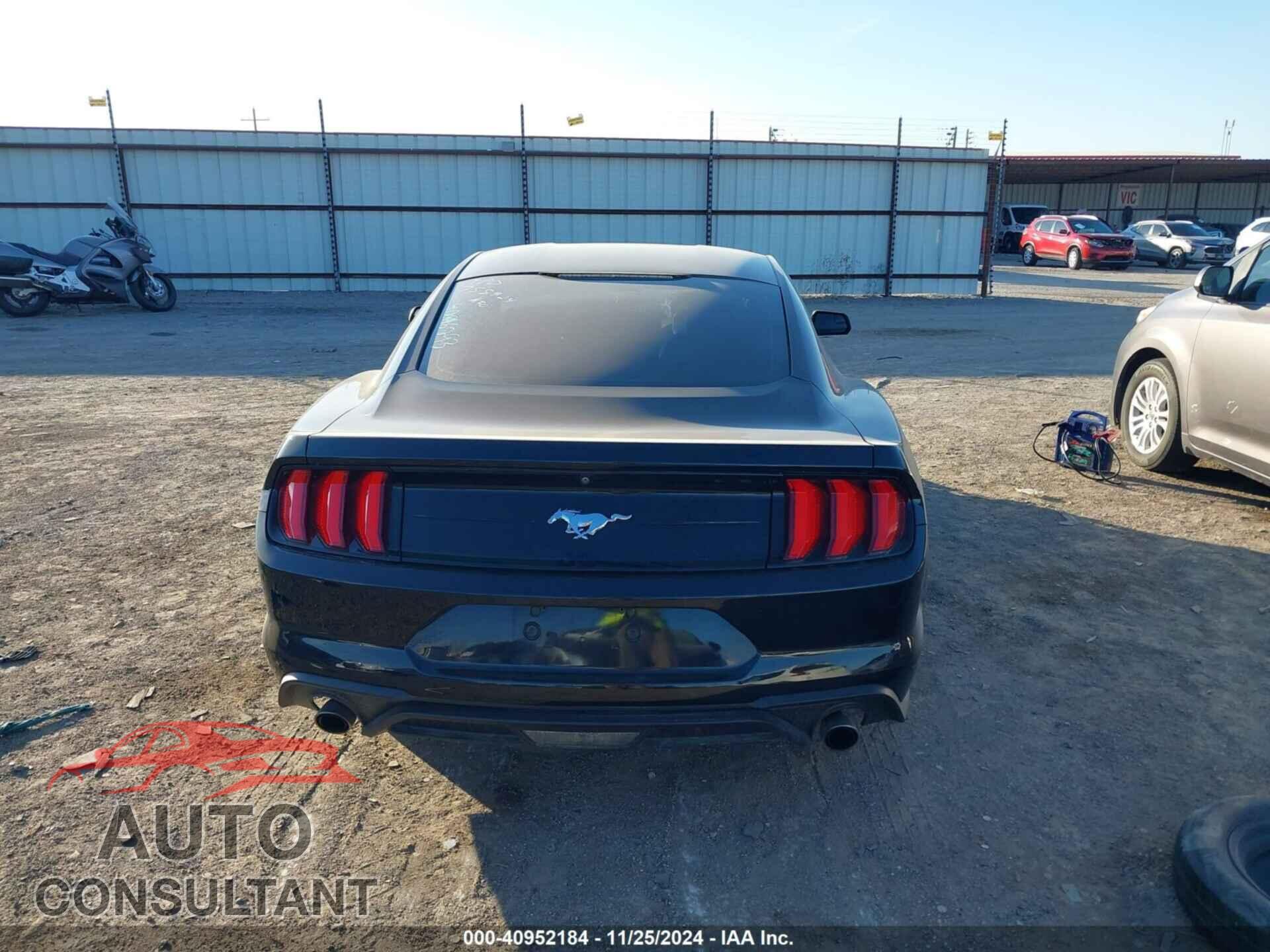 FORD MUSTANG 2018 - 1FA6P8TH8J5176200