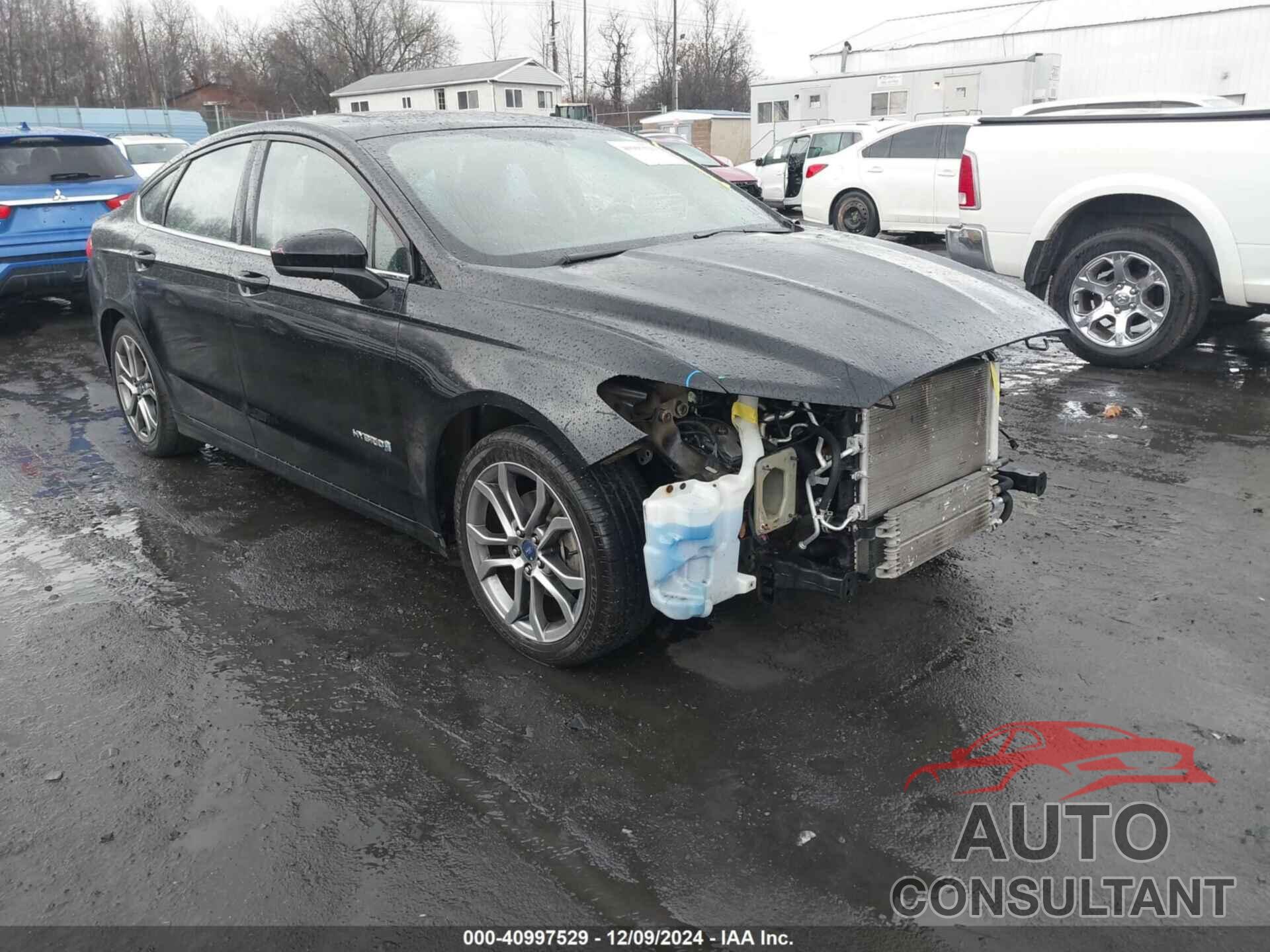FORD FUSION HYBRID 2017 - 3FA6P0LU8HR217320