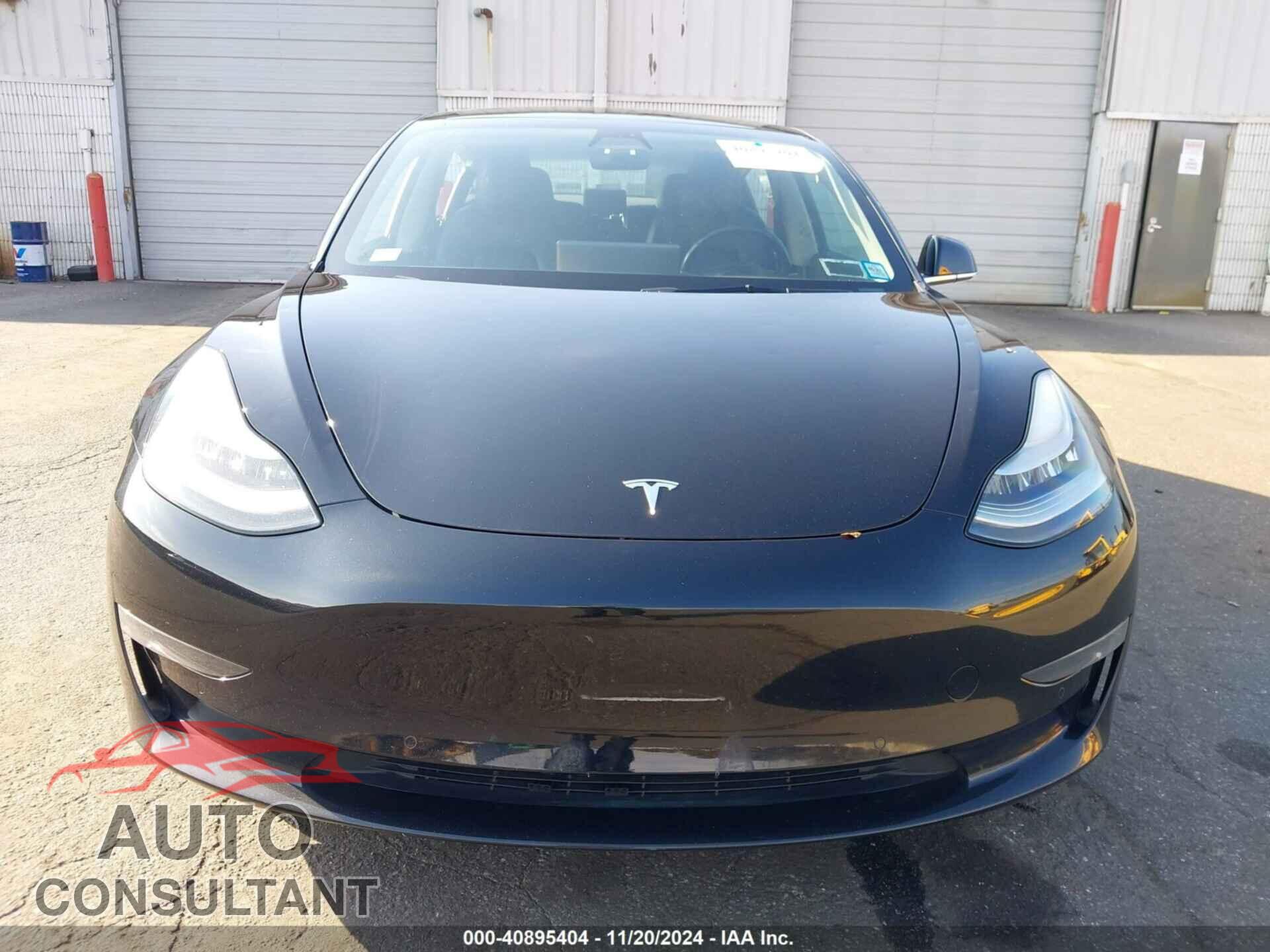 TESLA MODEL 3 2018 - 5YJ3E1EB3JF095560