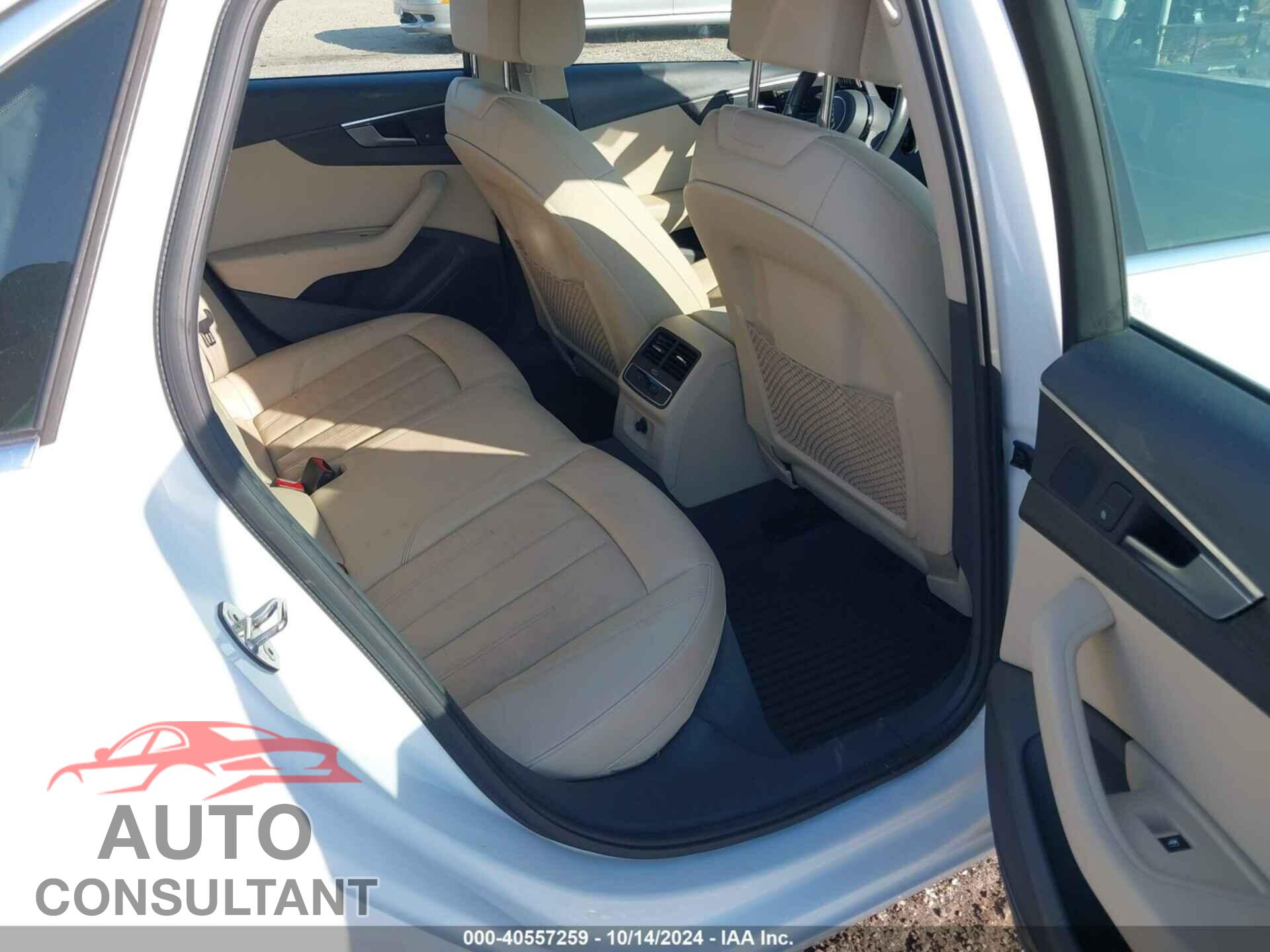 AUDI A4 2019 - WAUGMAF43KN001200