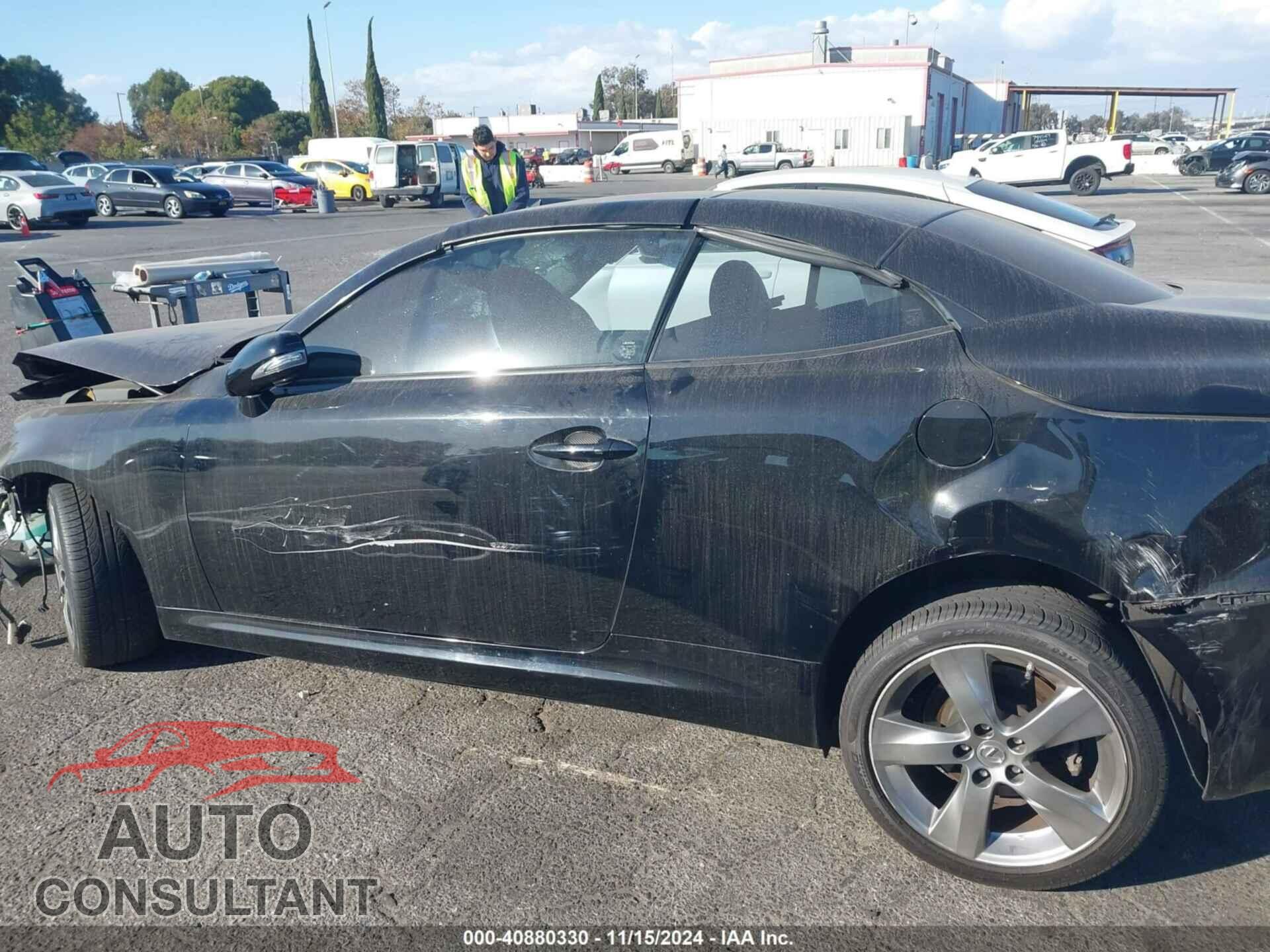LEXUS IS 250C 2010 - JTHFF2C25A2509975