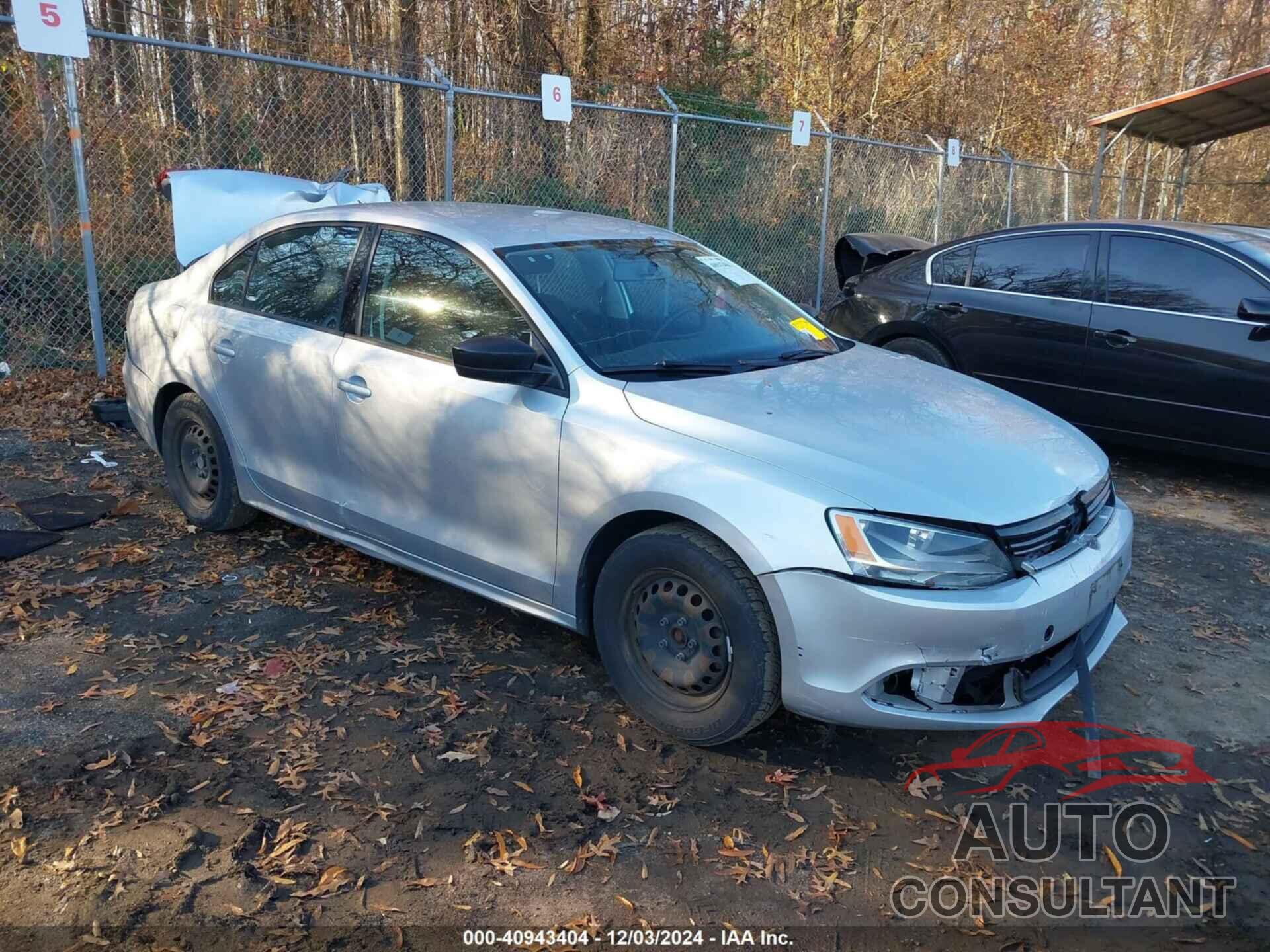 VOLKSWAGEN JETTA 2014 - 3VW2K7AJ8EM250705