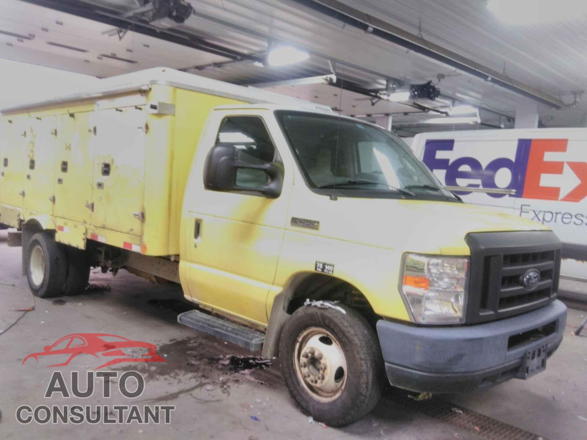 FORD ECONOLINE 2017 - 1FDXE4FS0HDC68627