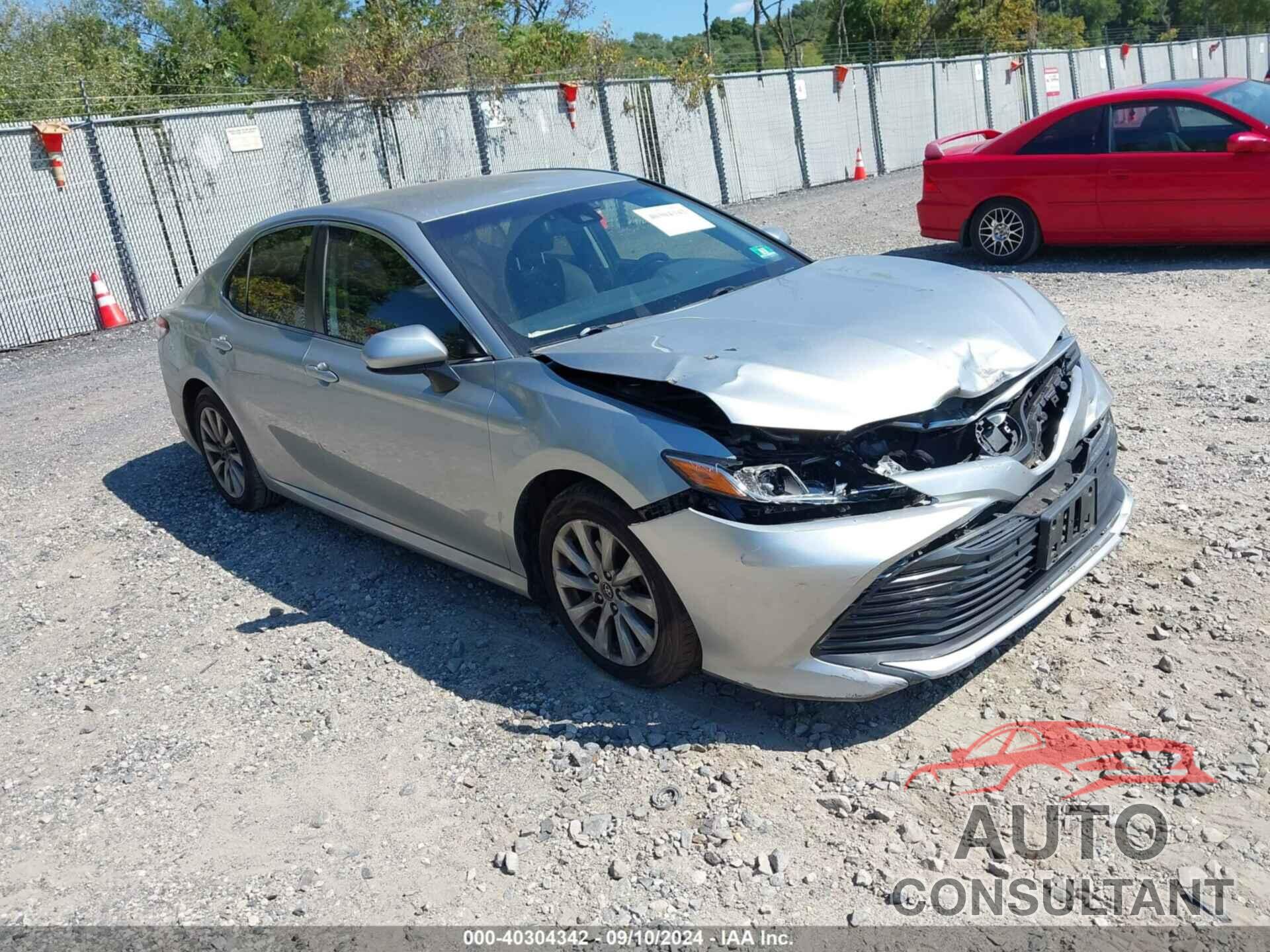 TOYOTA CAMRY 2018 - JTNB11HK5J3014778