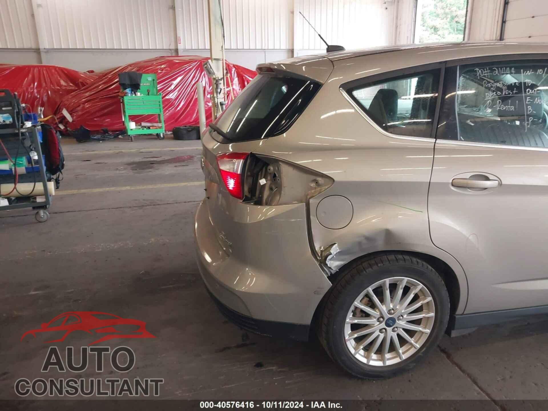 FORD C-MAX HYBRID 2015 - 1FADP5BU3FL111407