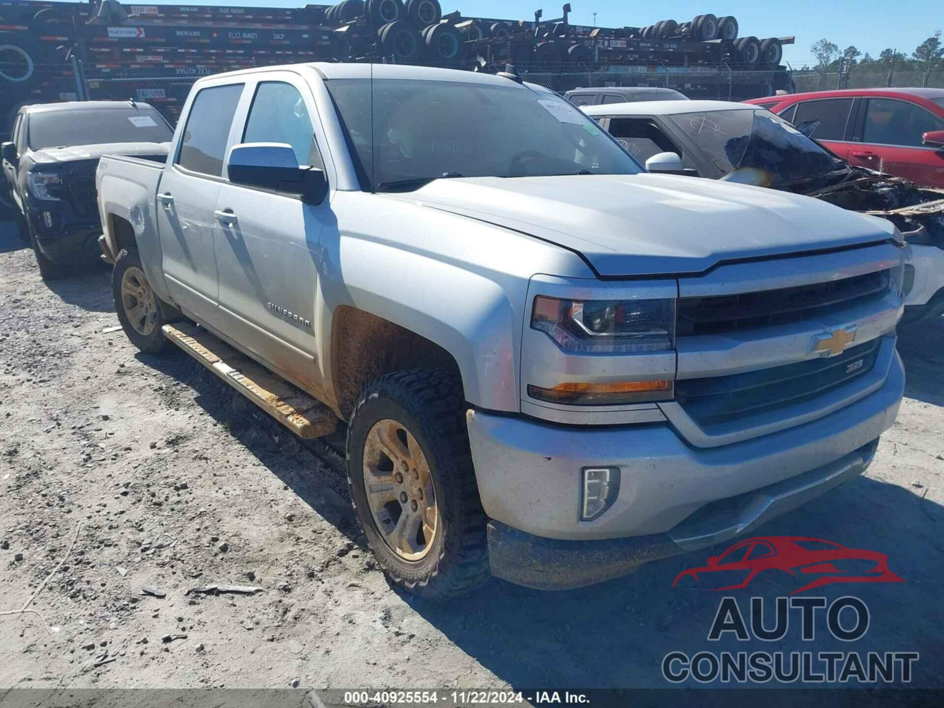 CHEVROLET SILVERADO 1500 2017 - 3GCUKREC9HG497768