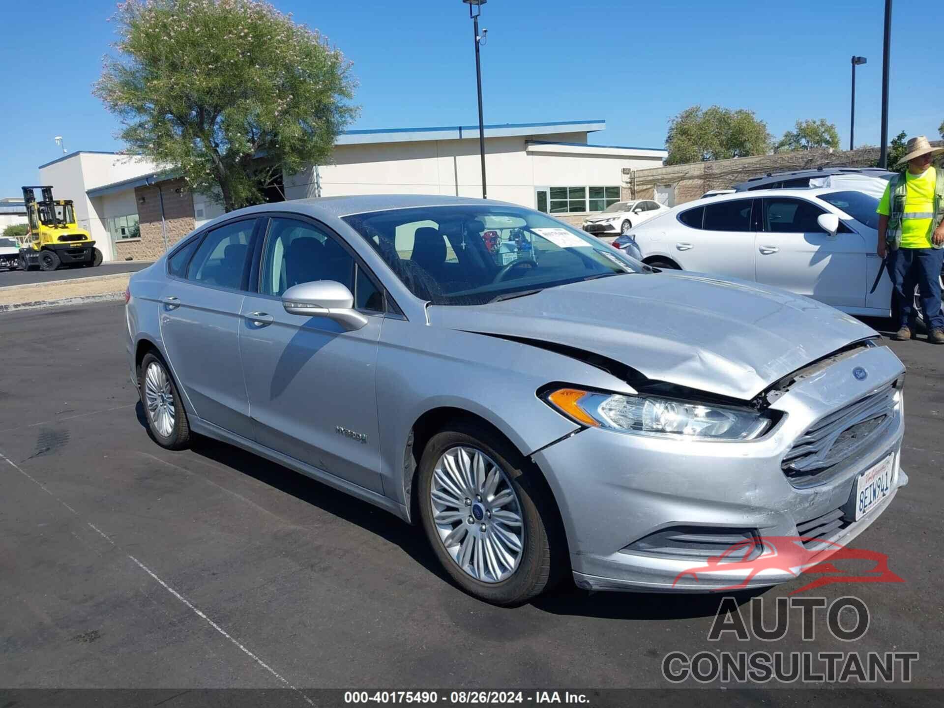FORD FUSION HYBRID 2016 - 3FA6P0LU4GR281899