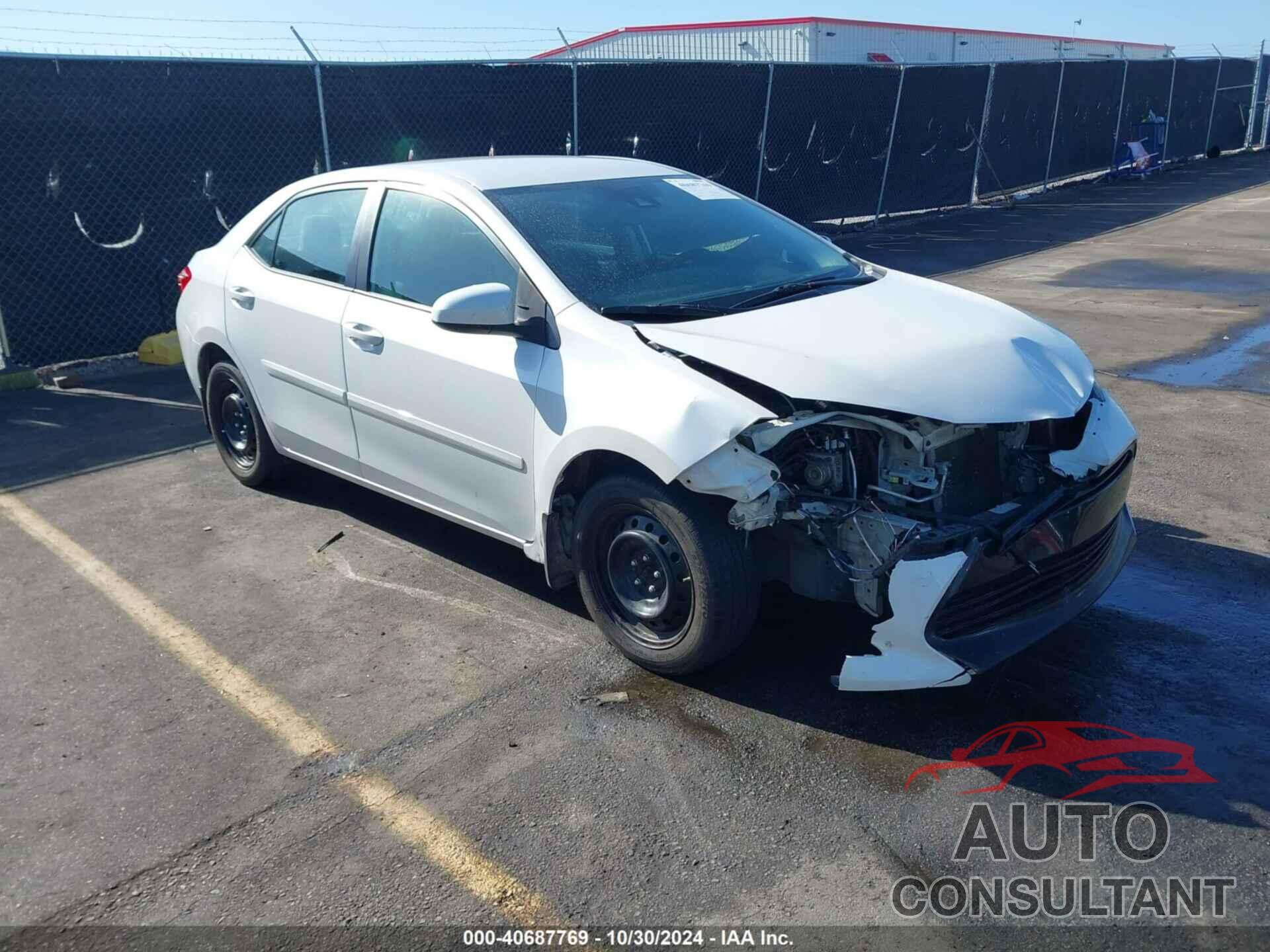 TOYOTA COROLLA 2018 - 5YFBURHE2JP763971