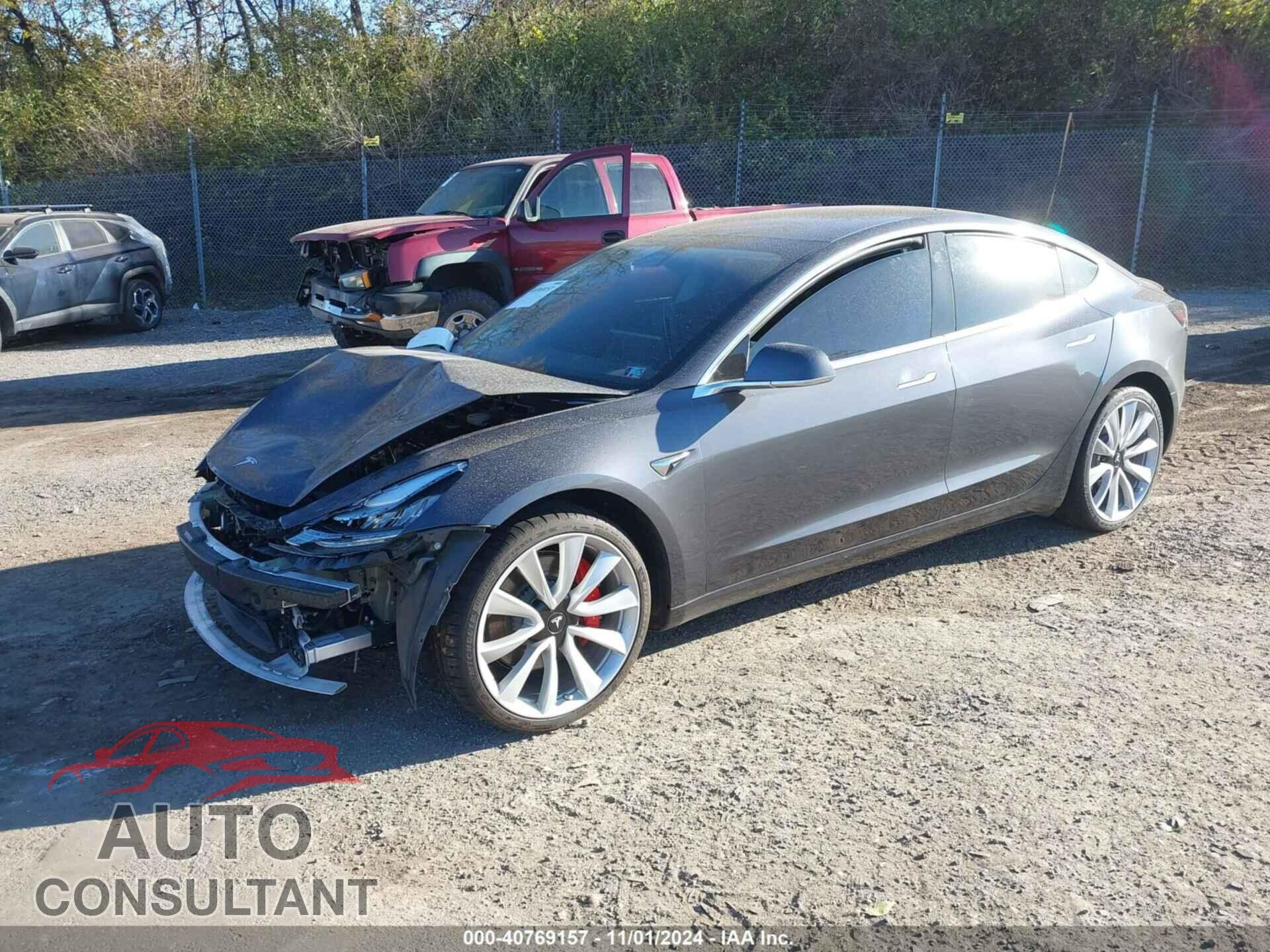 TESLA MODEL 3 2018 - 5YJ3E1EB2JF072982