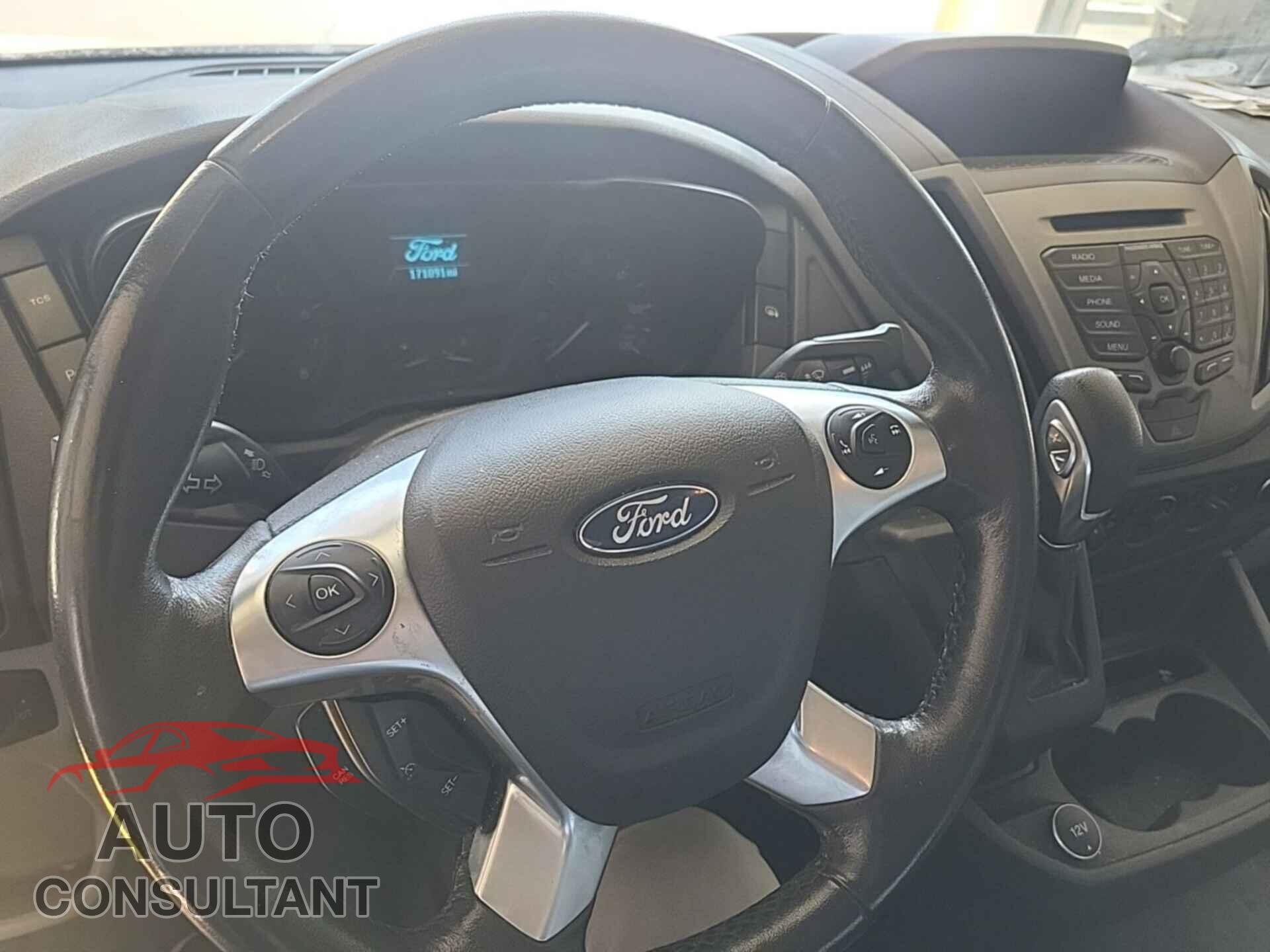 FORD TRANSIT 2017 - 1FTYR1YM5HKB43595
