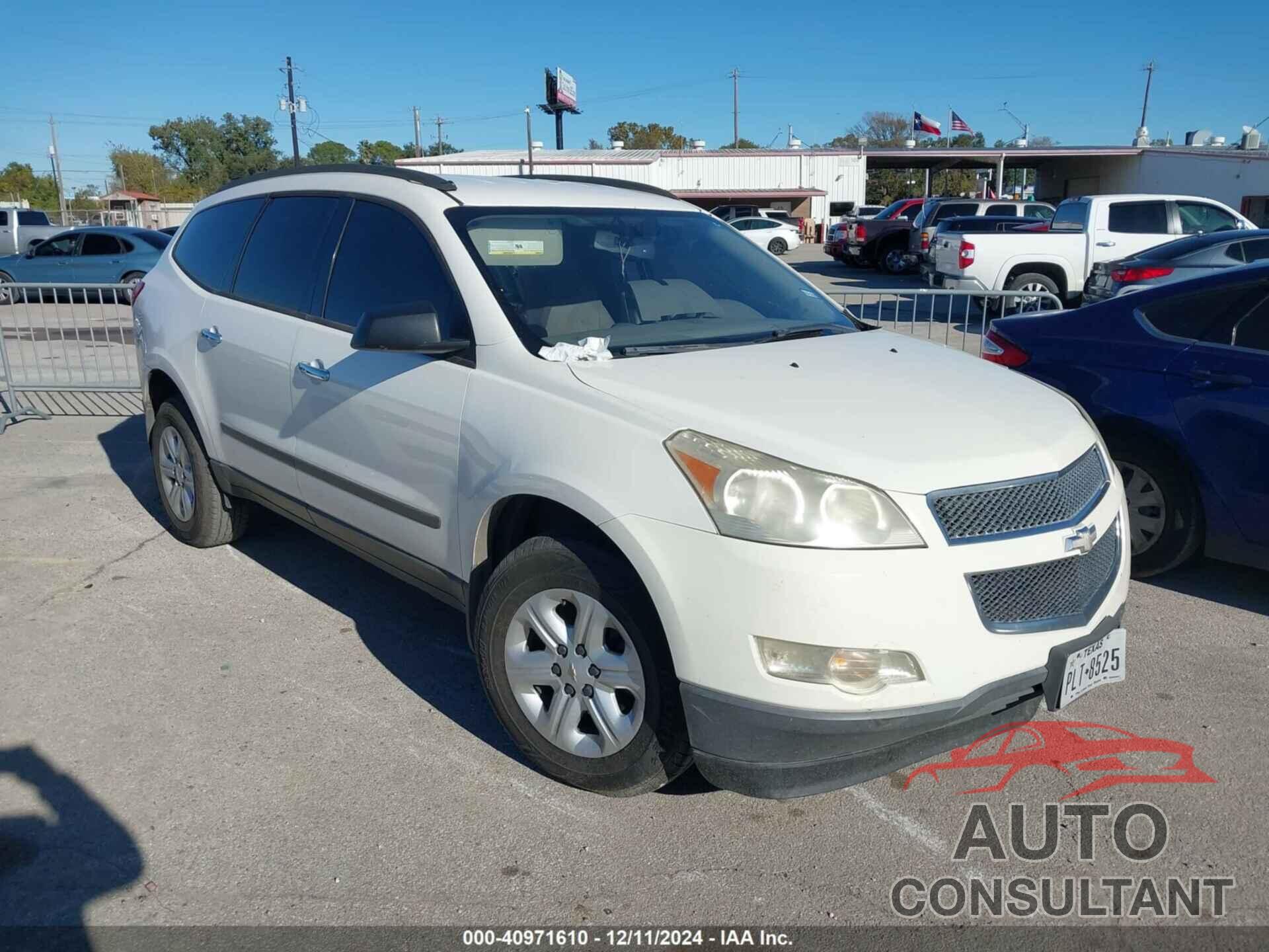 CHEVROLET TRAVERSE 2011 - 1GNKRFED1BJ186858