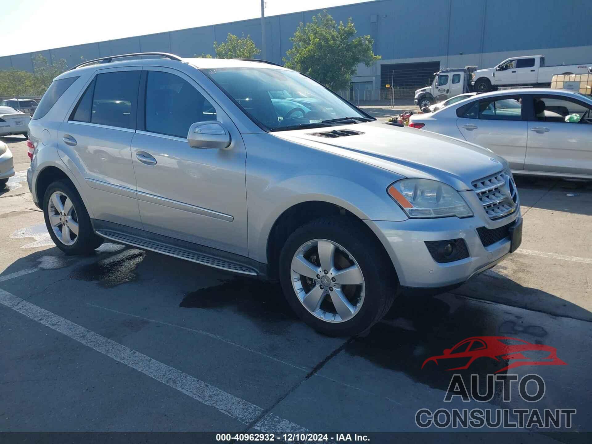MERCEDES-BENZ ML 350 2010 - 4JGBB8GB3AA581705