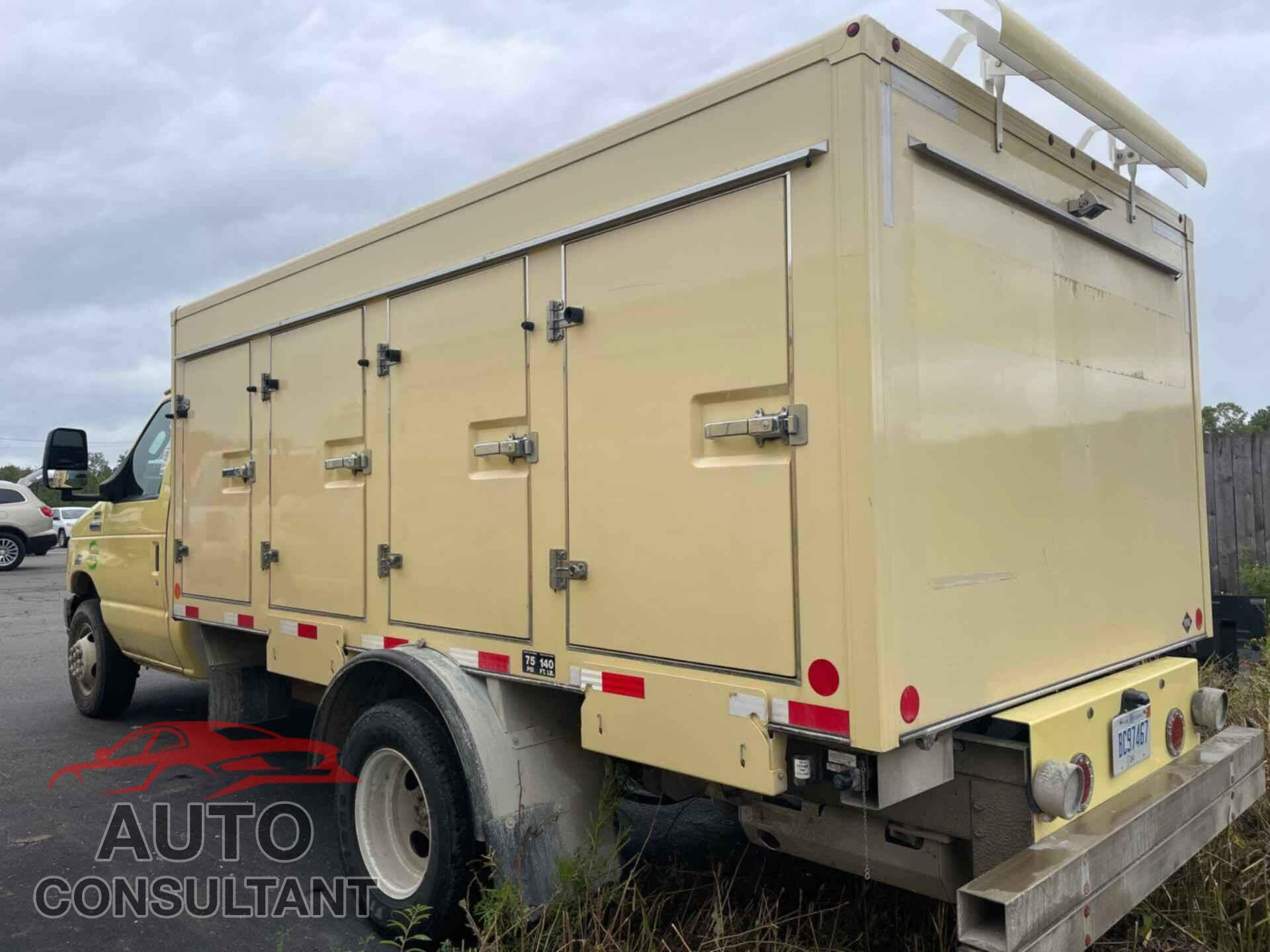 FORD ECONOLINE 2022 - 1FDXE4FN2NDC26191