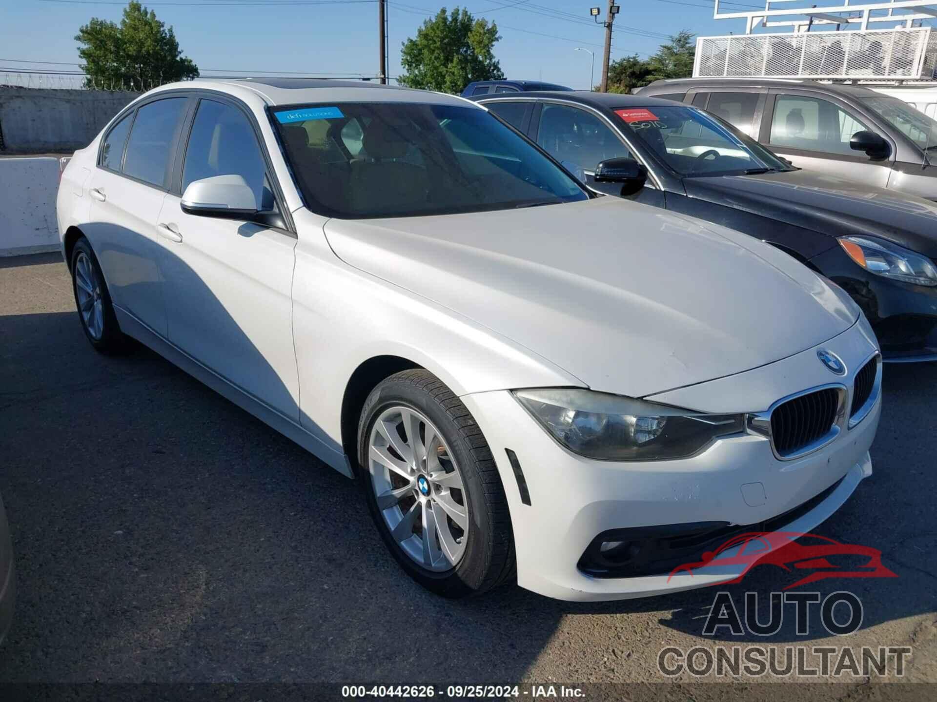 BMW 320 2016 - WBA8A9C59GK617081